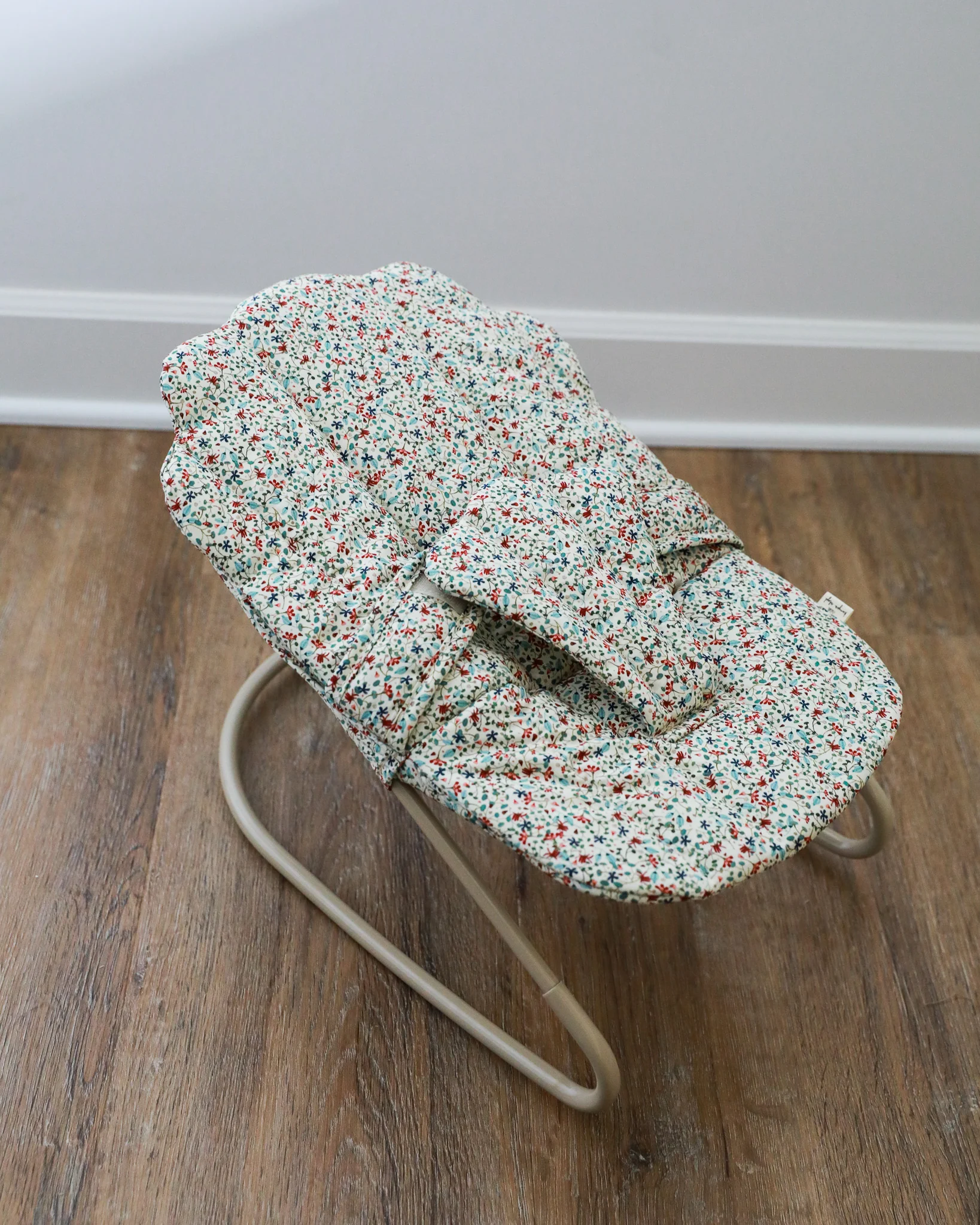 Baby Doll Bouncer - Louloudi - Image 2
