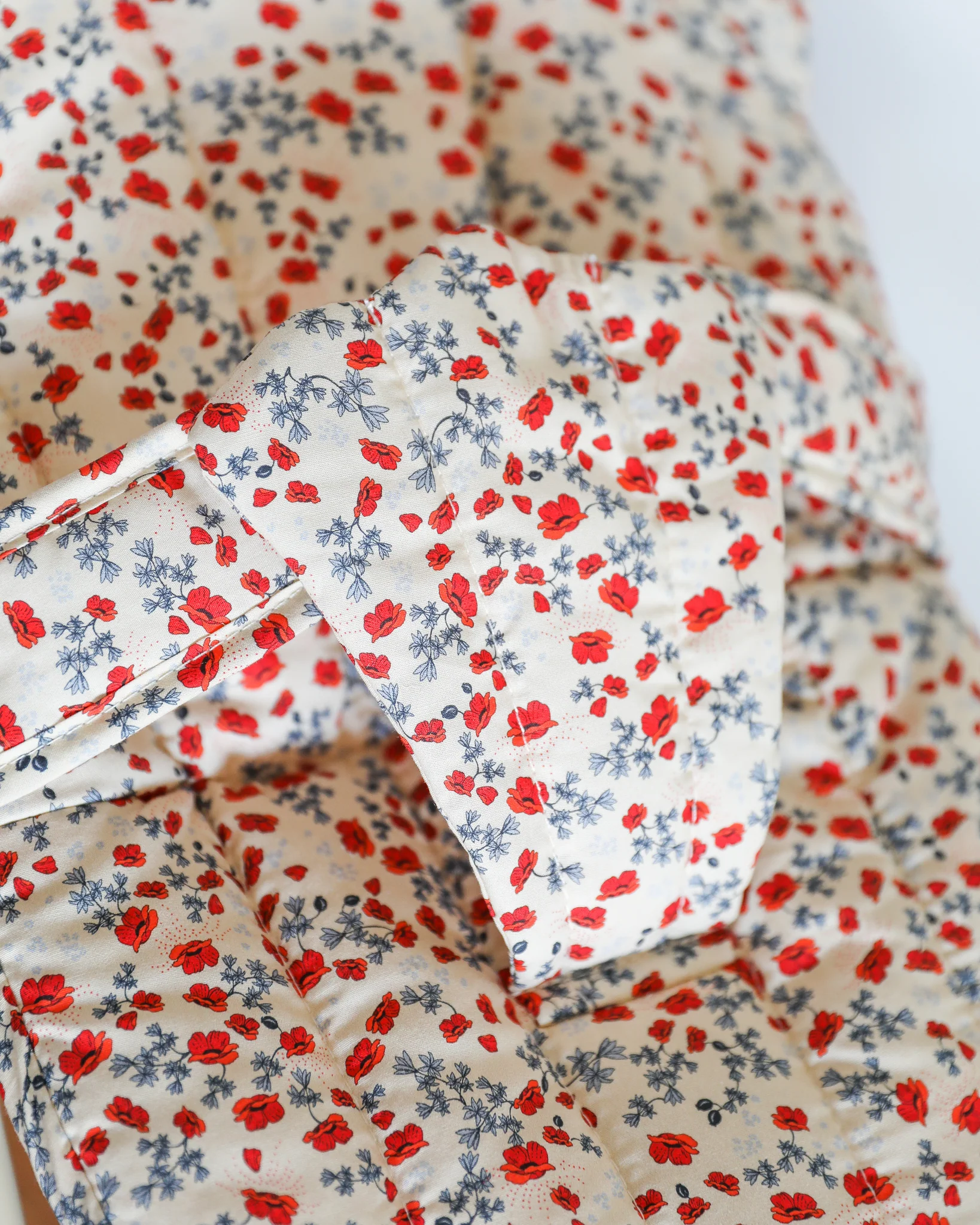 Baby Doll Bouncer - Poppy Flowers - Image 3