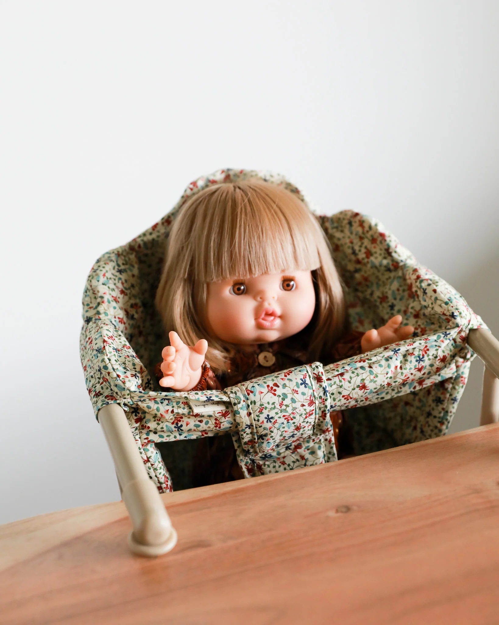 Baby Doll Table Chair - Louloudi - Image 3