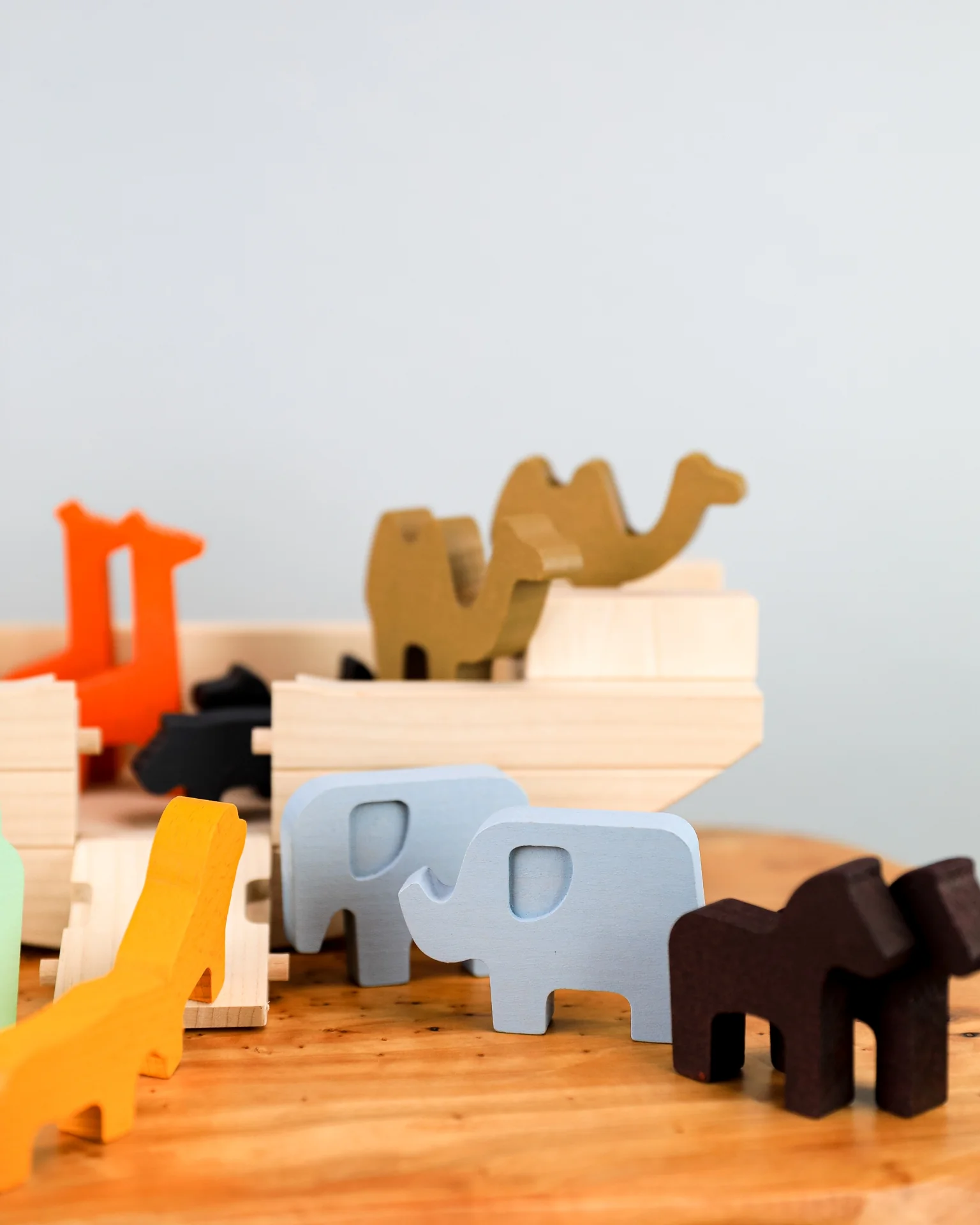 Wooden Noah's Ark - Image 4