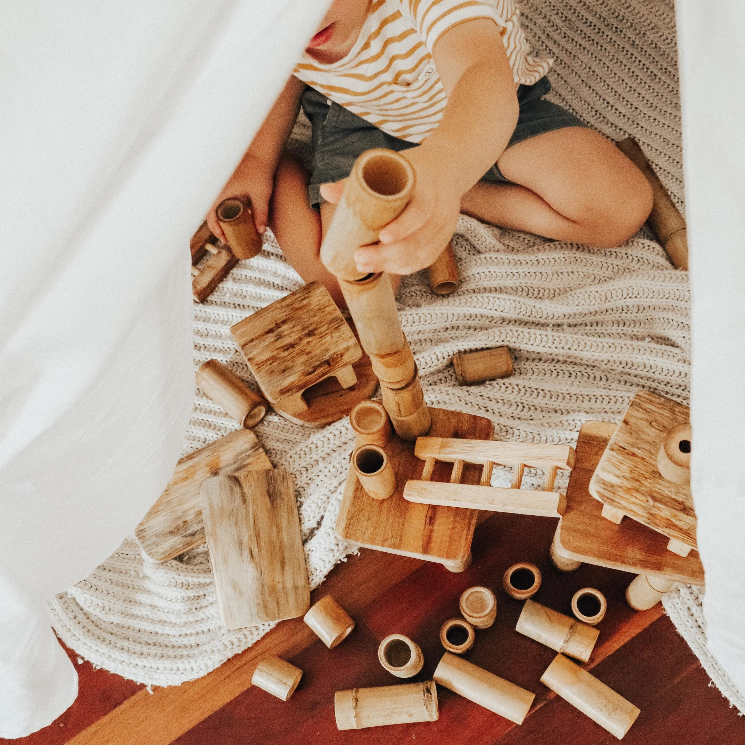 Bamboo Building Play Set - Image 3