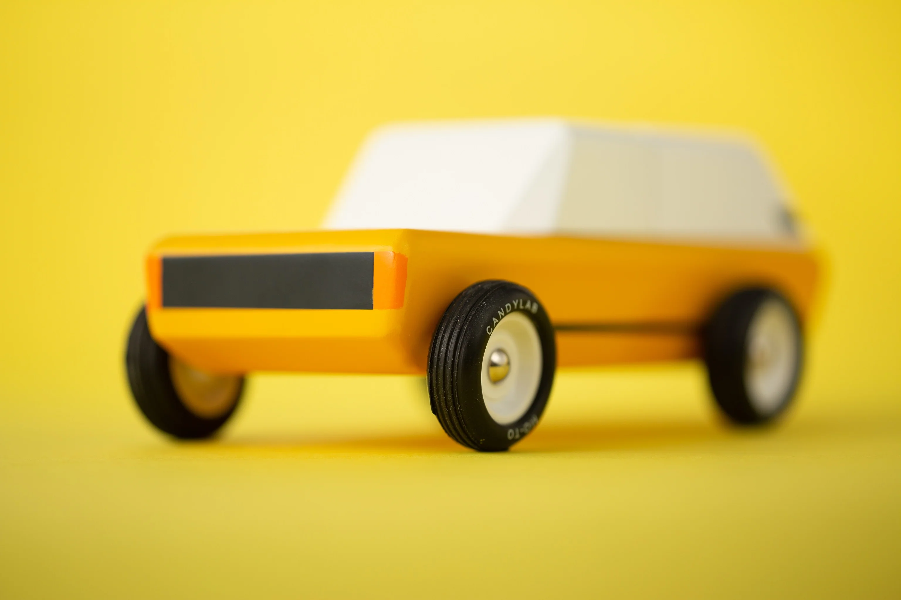 Candylab Toys | Americana Cotswold Gold - Image 6