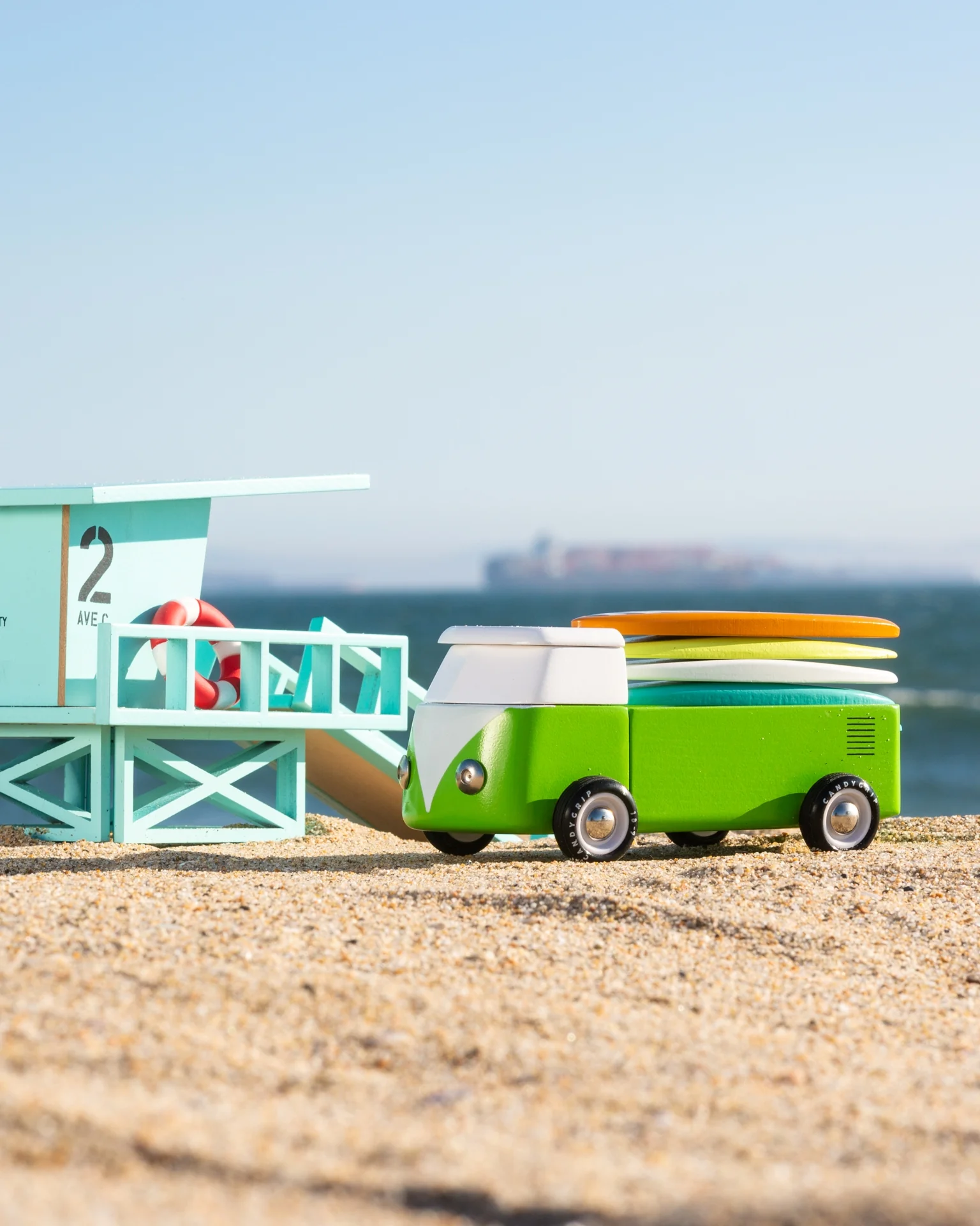 Candylab Toys | Beach Bus Jungle - Image 4