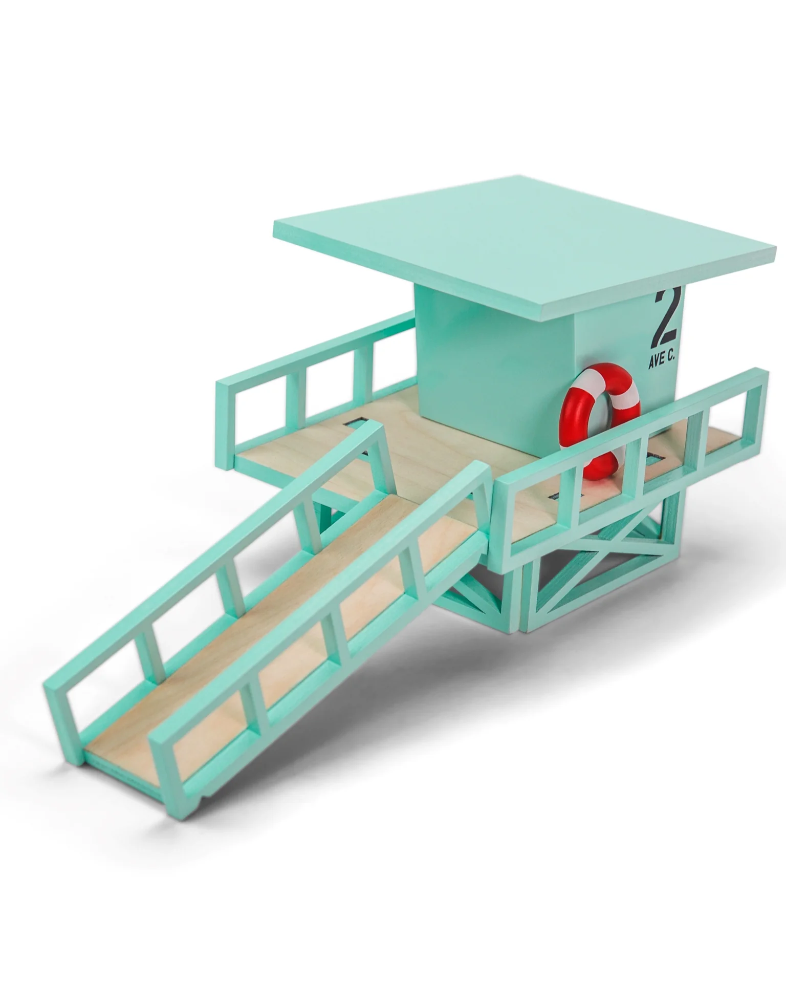 Candylab Toys | Malibu Lifeguard Tower - Image 4