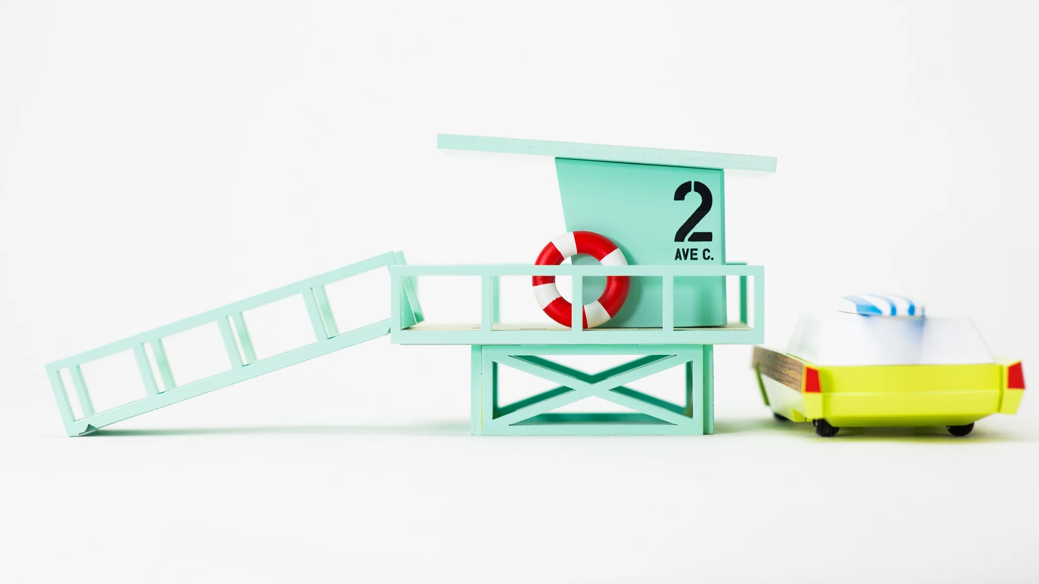 Candylab Toys | Malibu Lifeguard Tower - Image 6