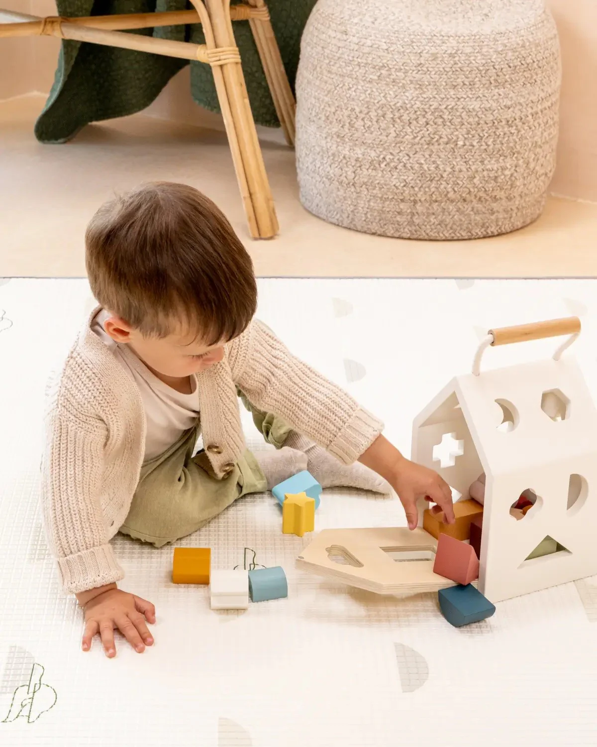 Wooden Shape Sorter House - Image 8