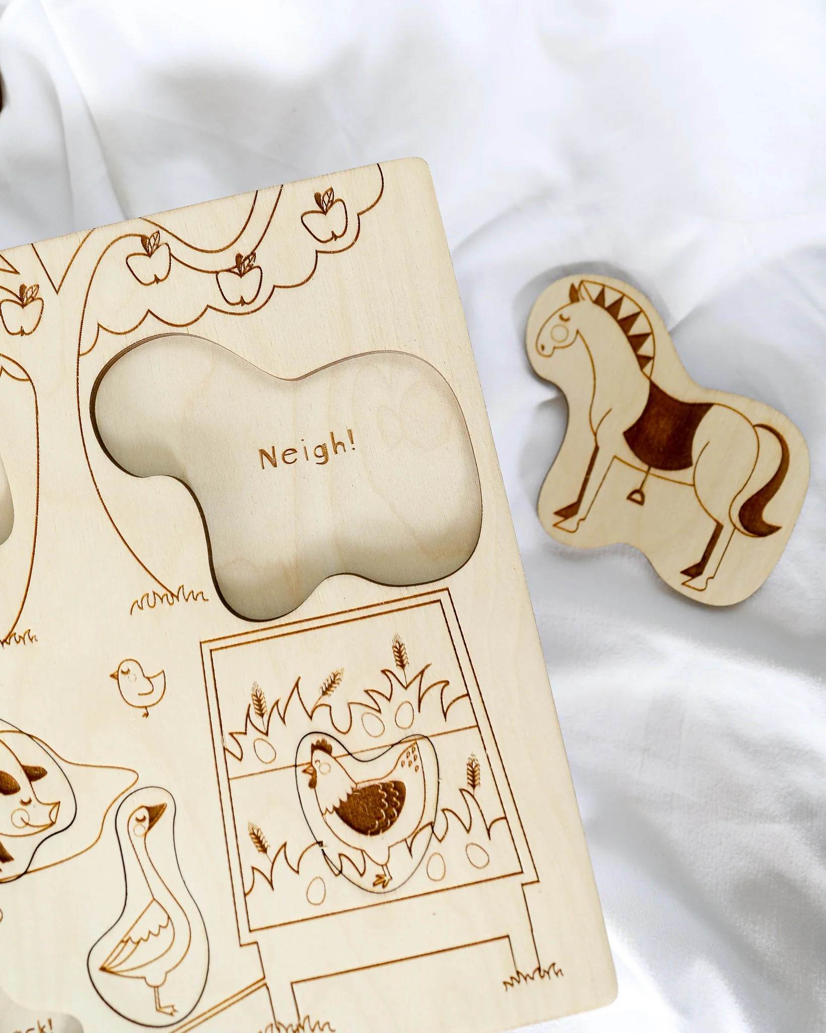 Country Life Wooden Puzzle - Image 3