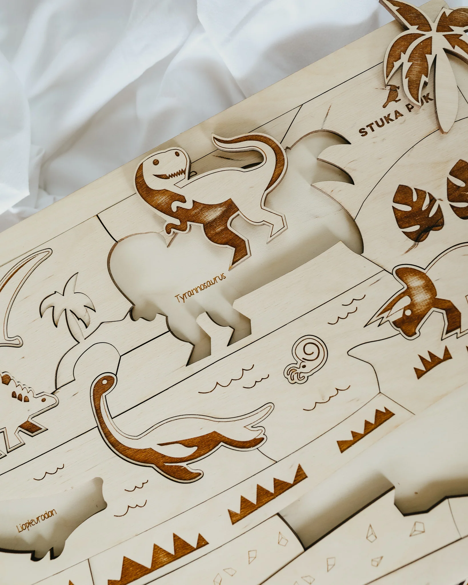 Dino World Wooden Puzzle - Image 5