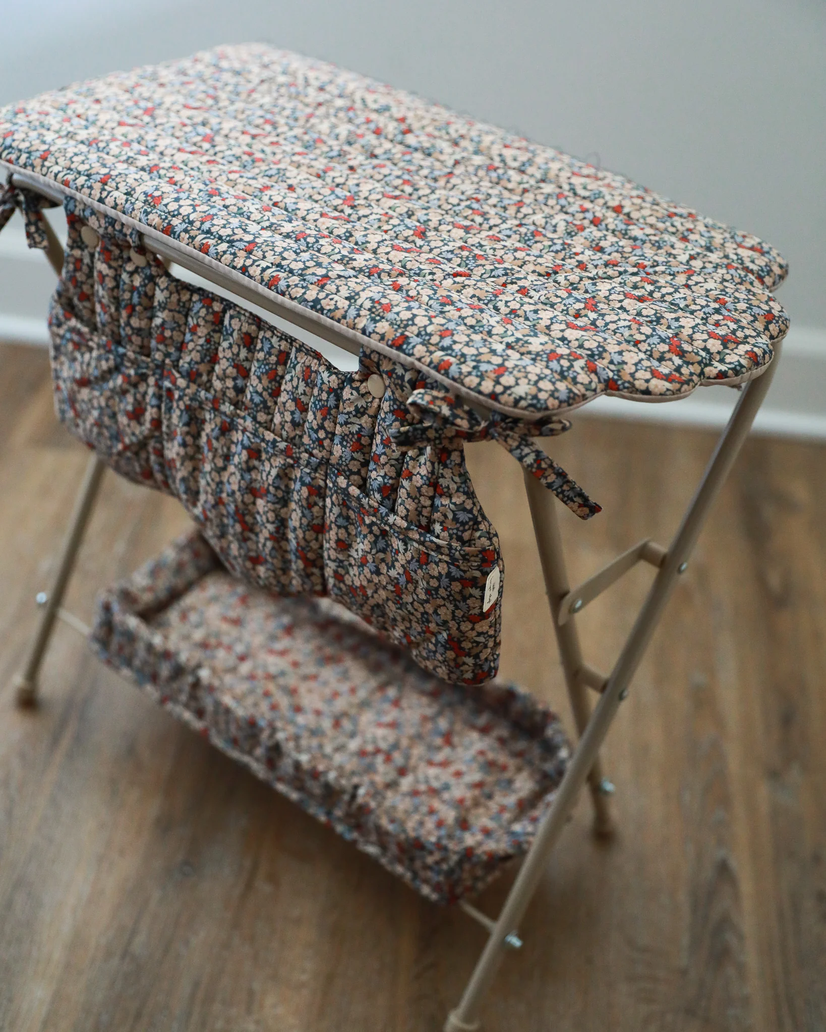 Doll Changing Table - Toulouse - Image 2