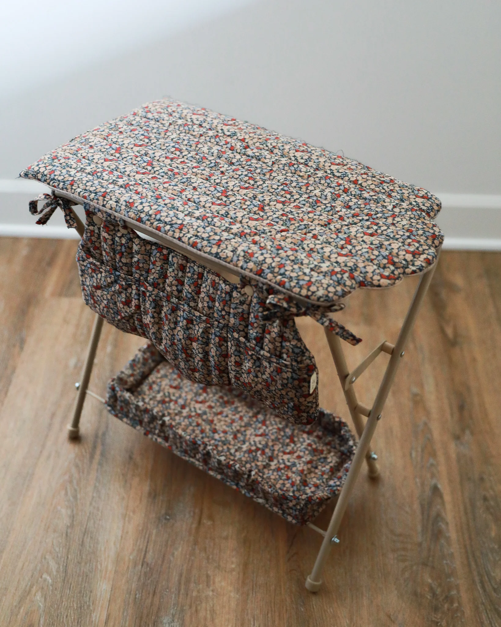 Doll Changing Table - Toulouse - Image 3