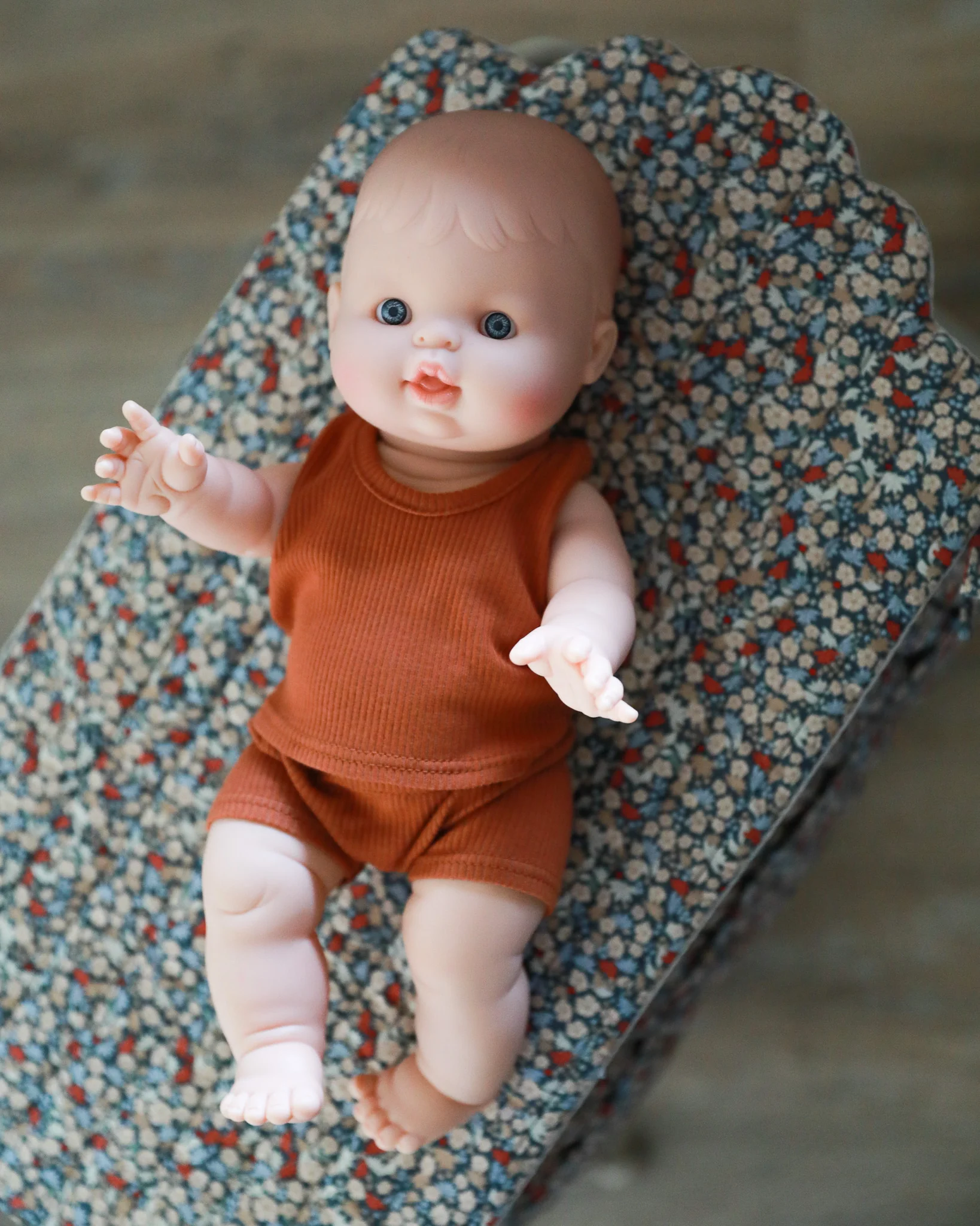 Doll Changing Table - Toulouse - Image 4
