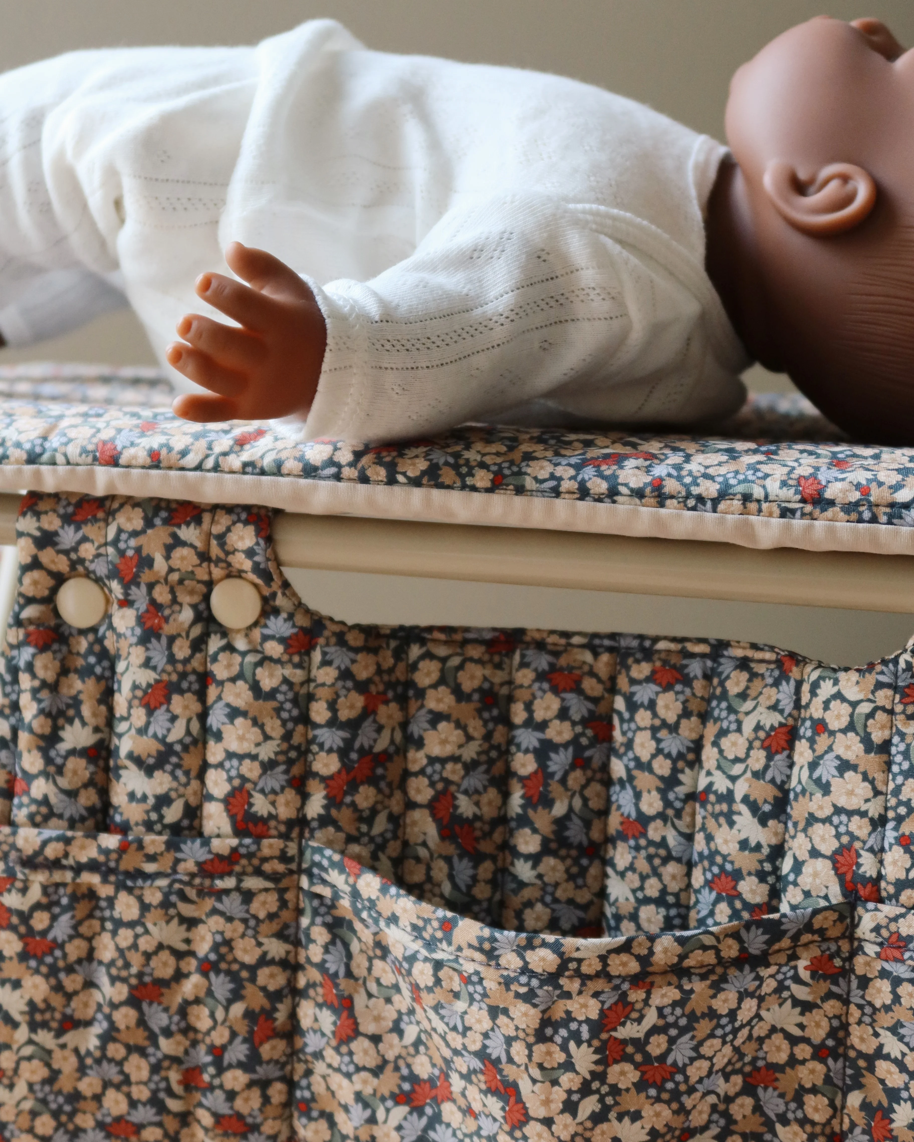 Doll Changing Table - Toulouse - Image 8