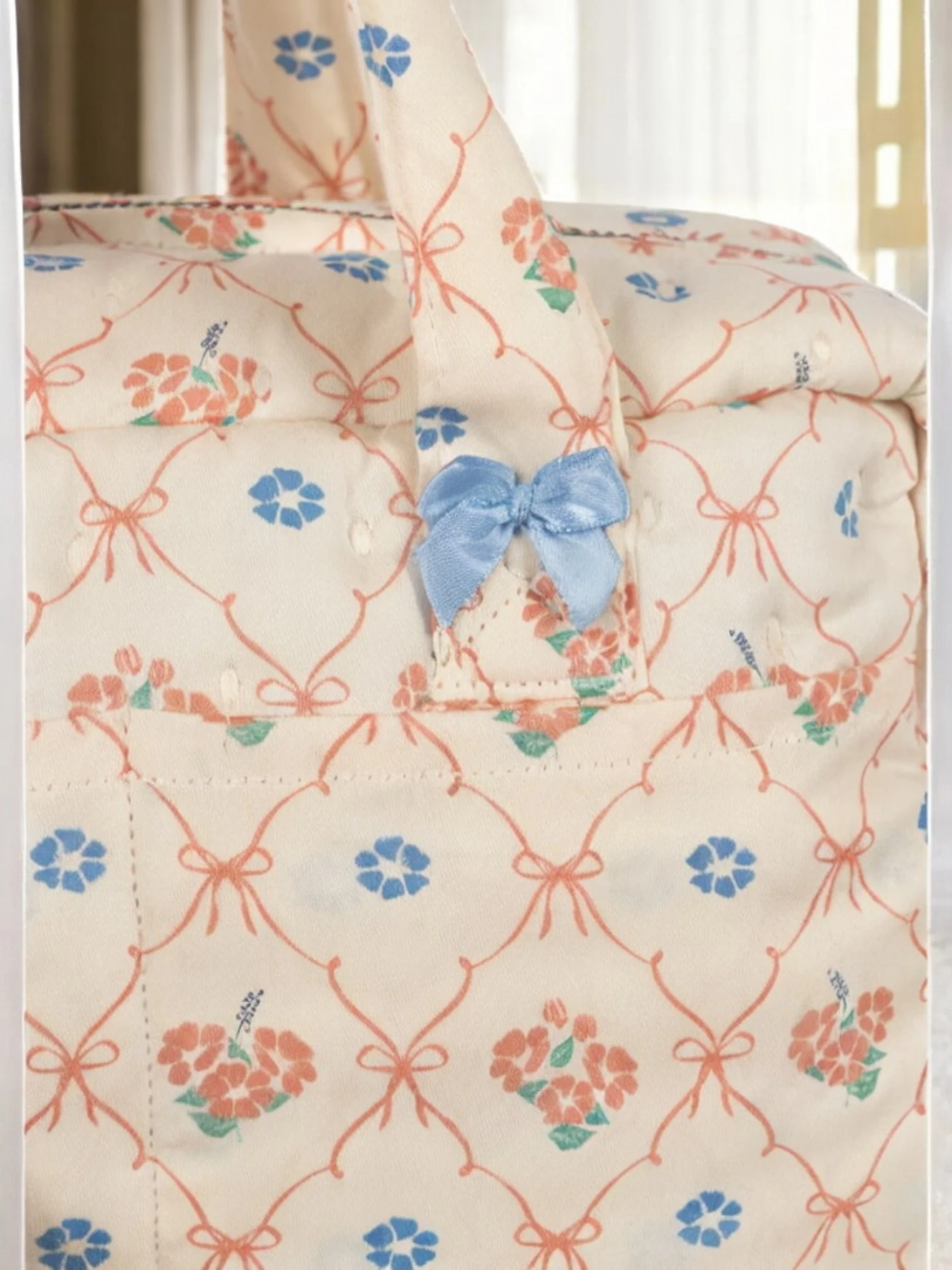 Konges Sloejd | Baby Doll Diaper Bag - Fleur Décor - Image 2
