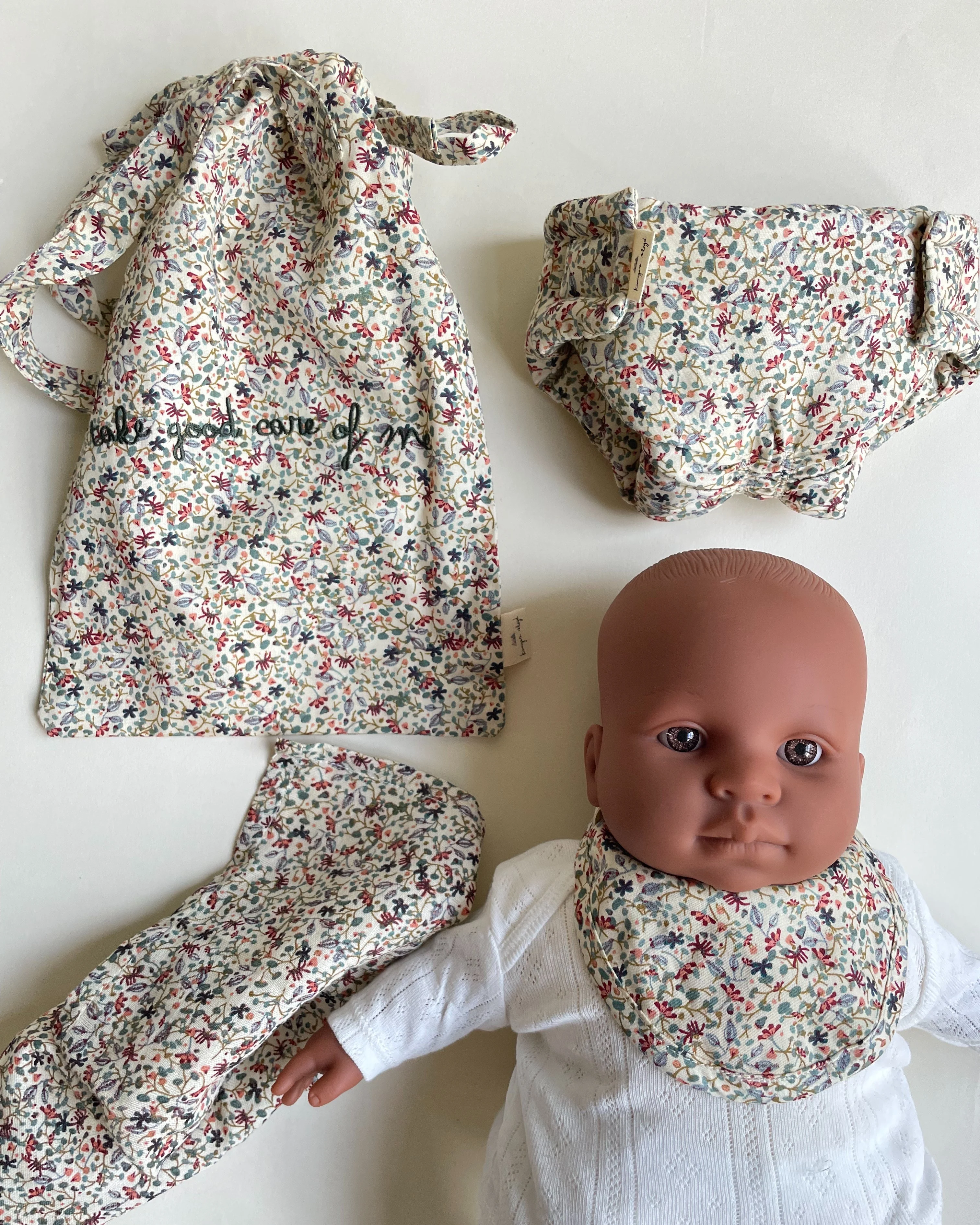 Doll Nursery Set - Louloudi - Image 2