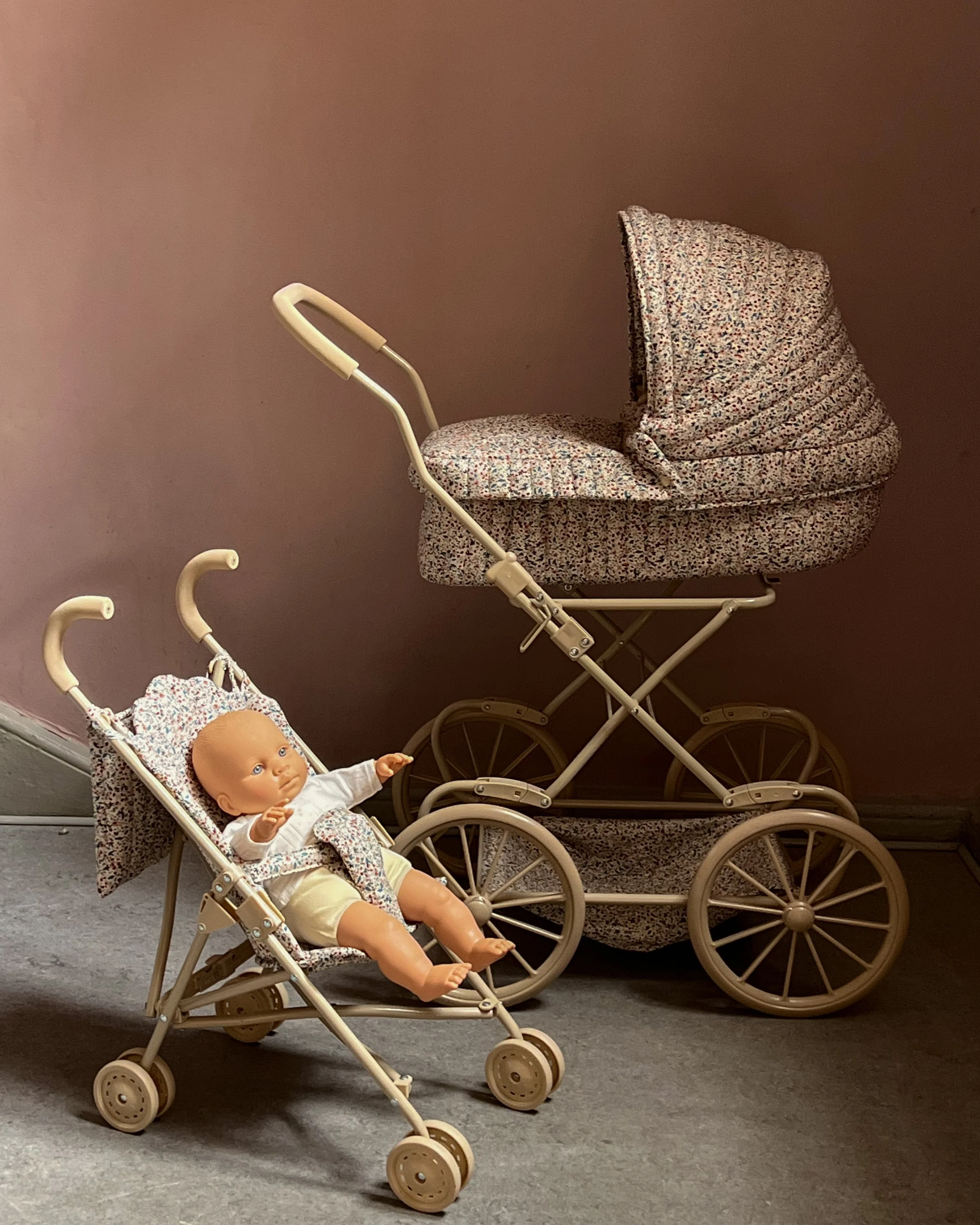 Doll Pram - Louloudi - Image 6