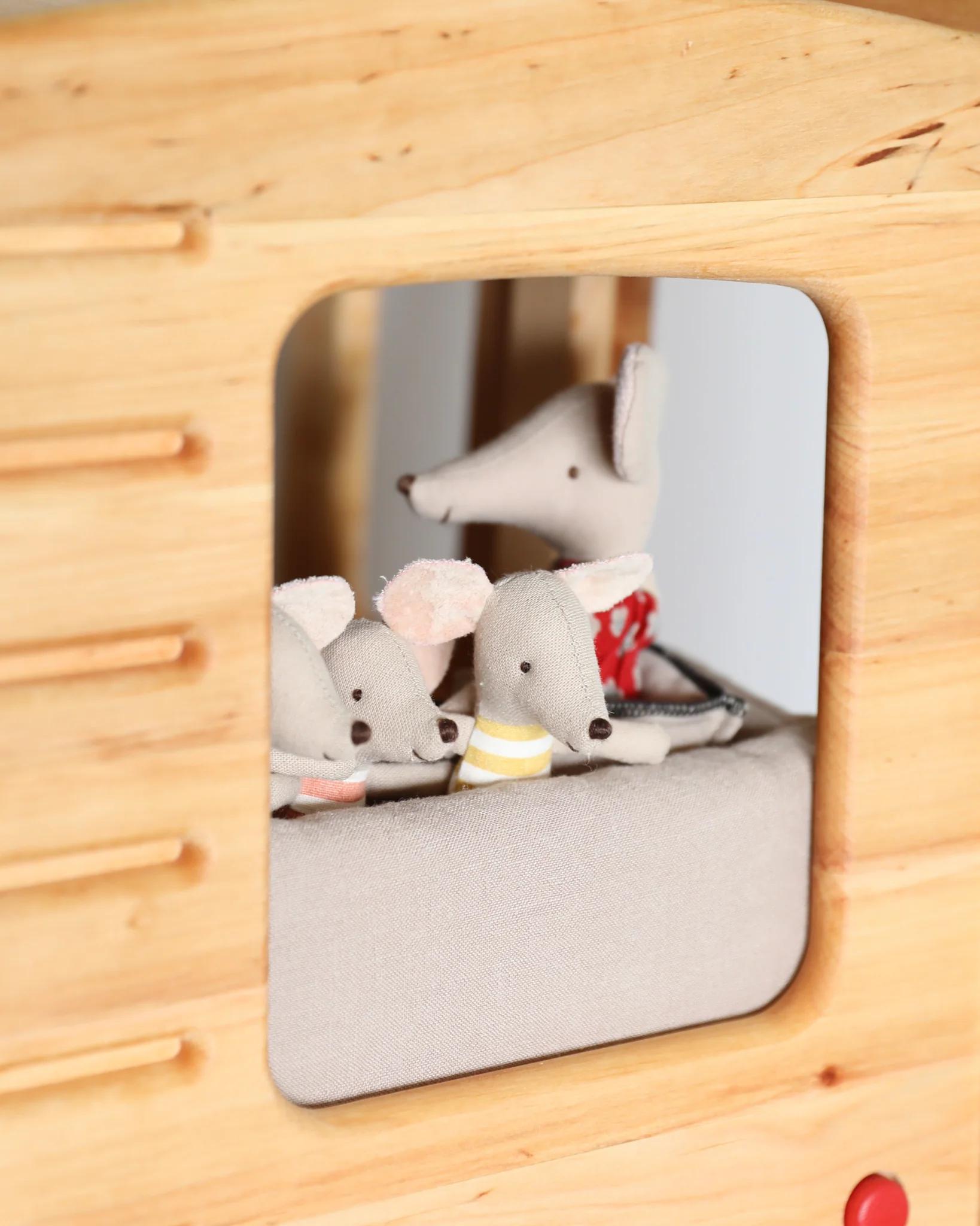 Drewart | Wooden Toy Camper Van - Image 18