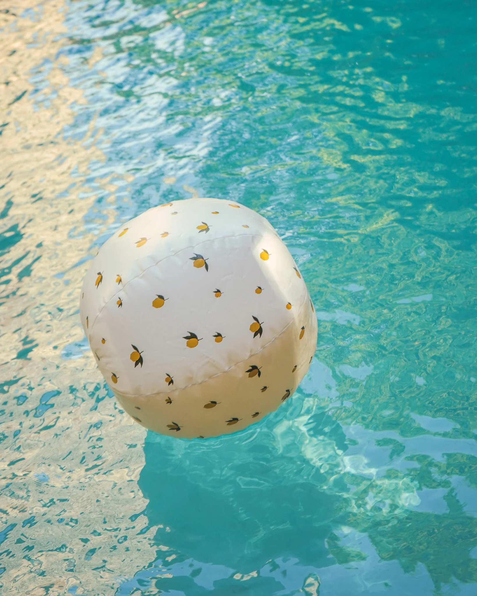 Inflatable Beach Ball - Lemon - Image 2