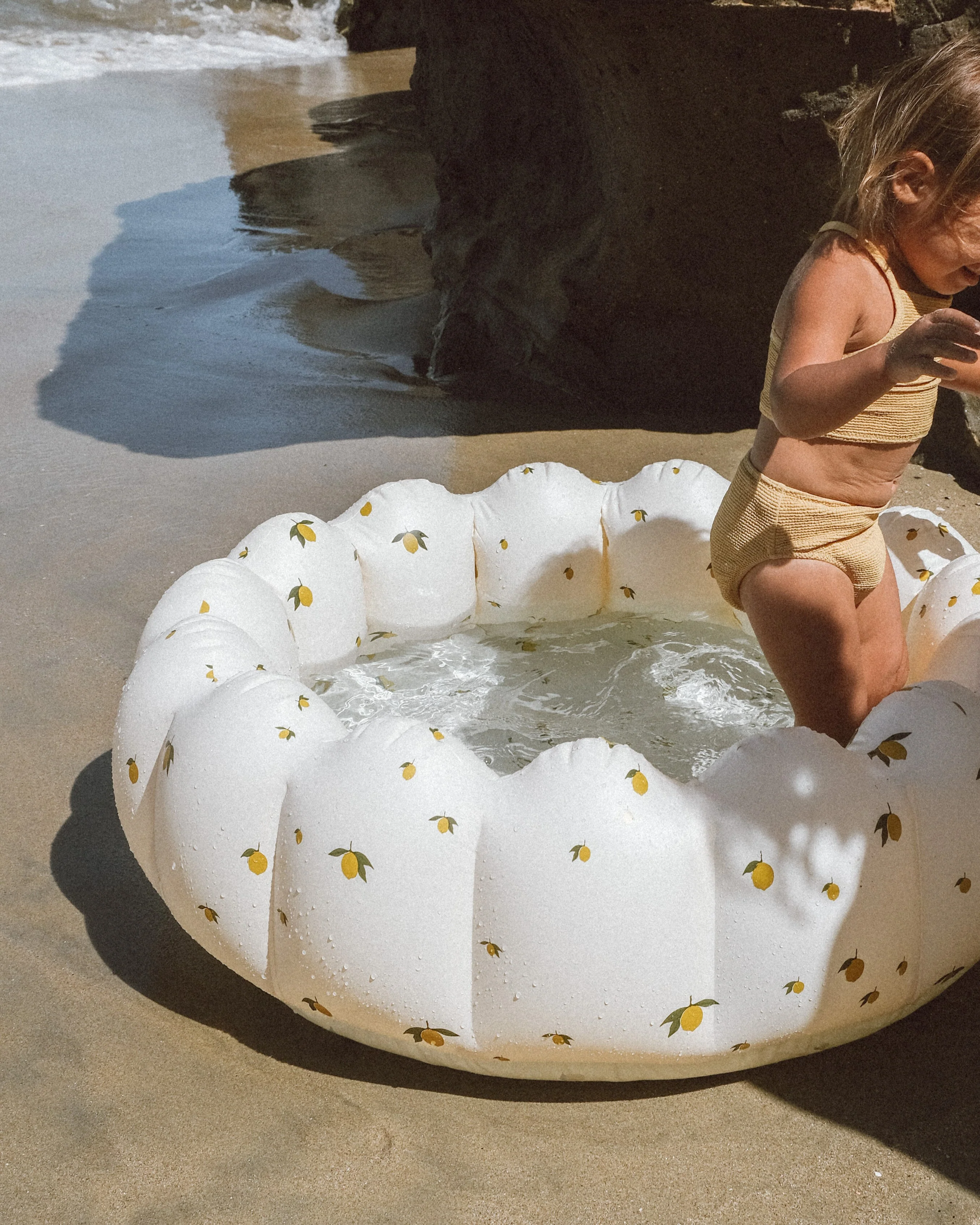 Inflatable Shell Kiddie Pool - Lemon - Image 3