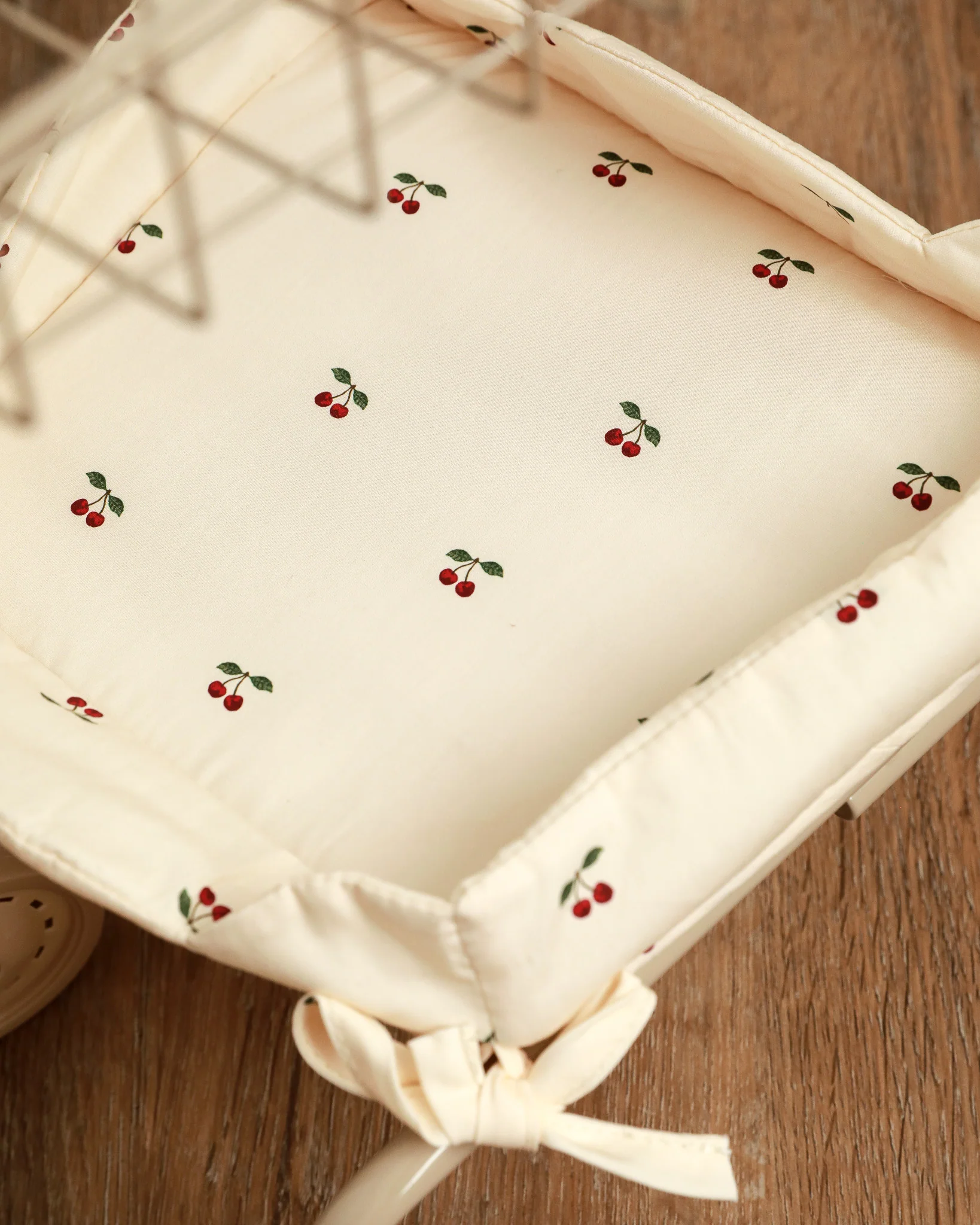 Konges Sloejd | Kids Shopping Cart - Cherry - Image 5
