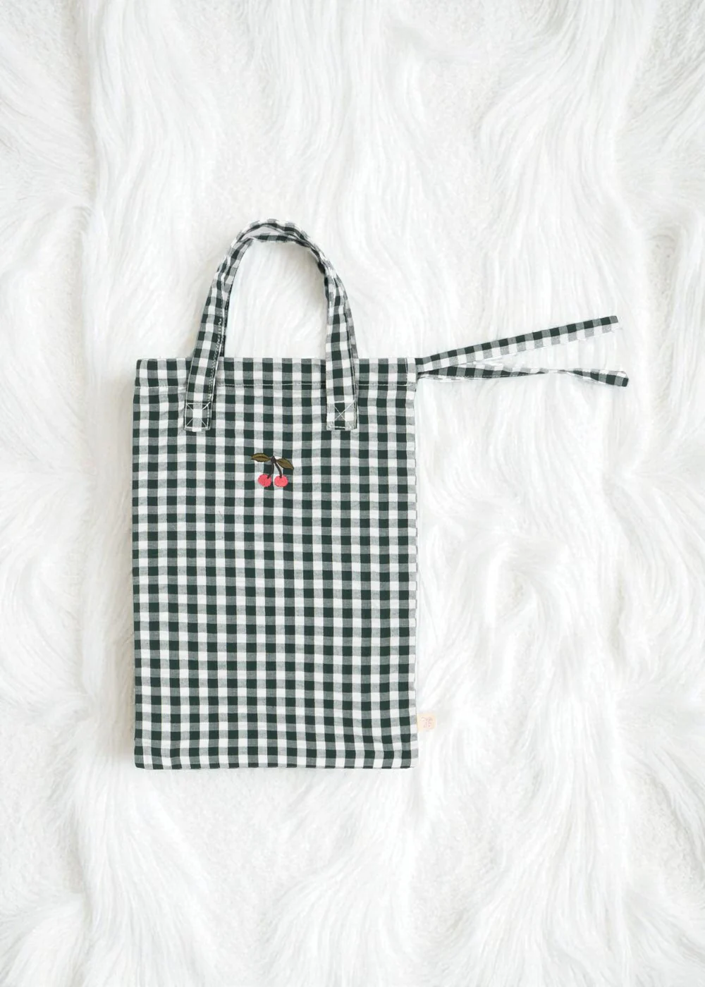 HOLIDAY EXCLUSIVE: Konges Sloejd | Doll Bedding Set - Green Check - Image 2