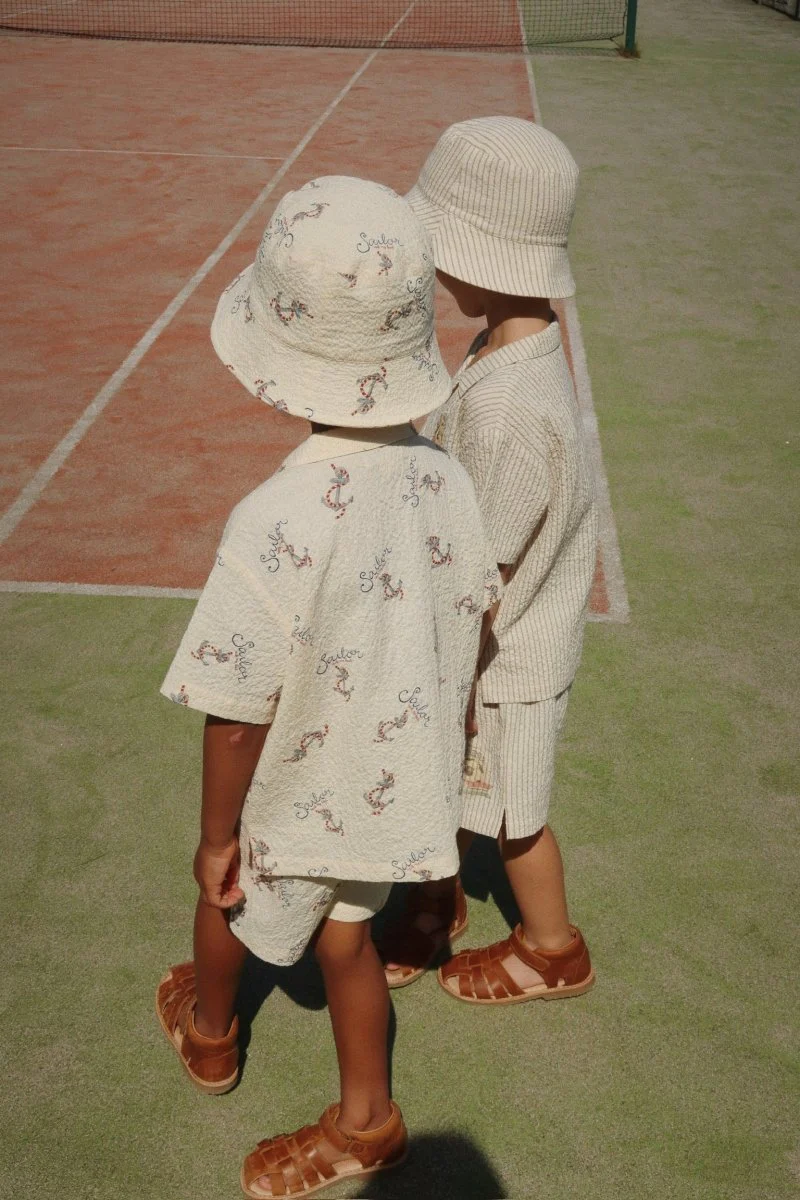 Konges Sloejd | Elliot Organic Bucket Hat in 'Rock My Boat' Print - Image 3