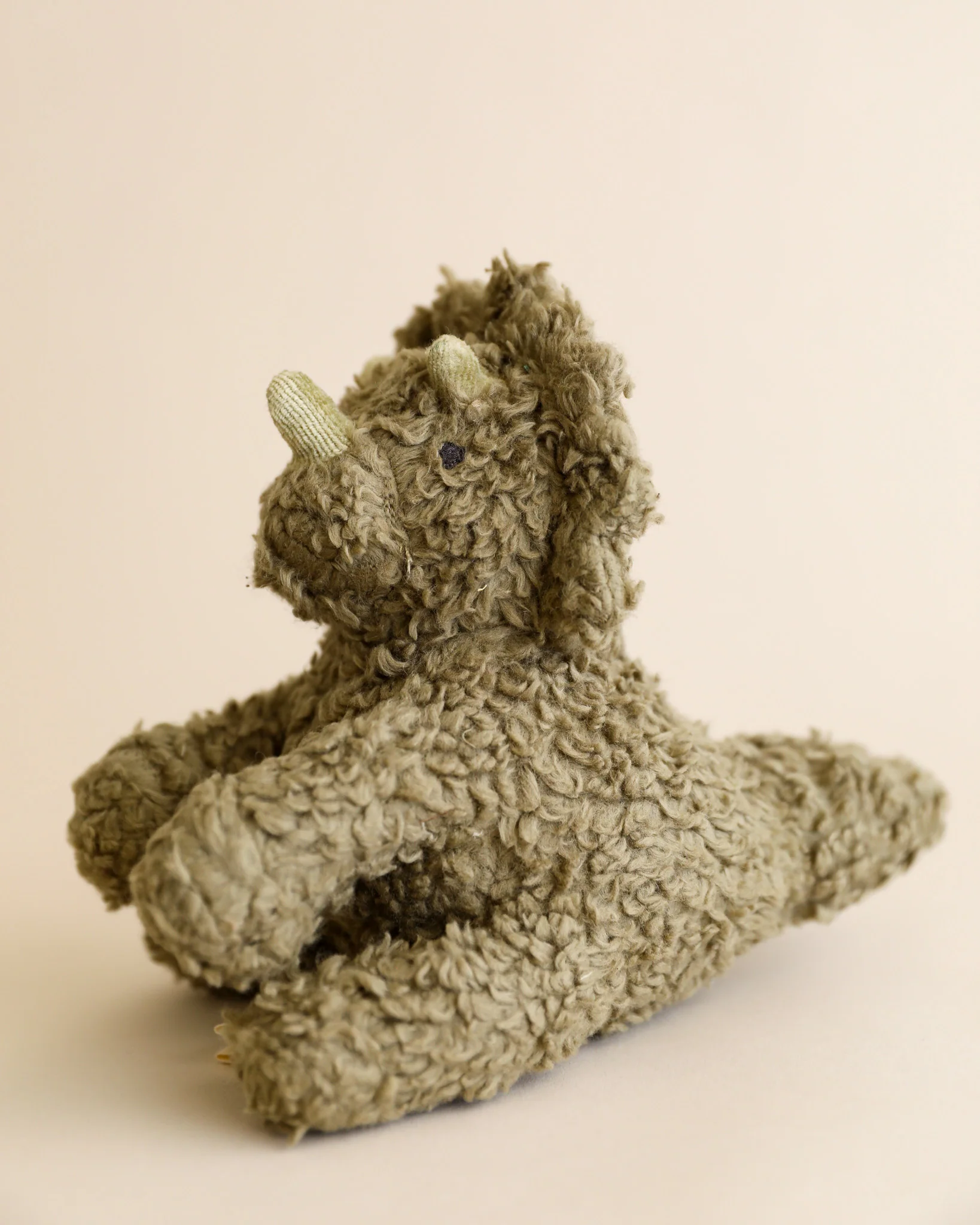 Konges Sloejd | Sherpa Mini Teddy Dino Toy - Image 3