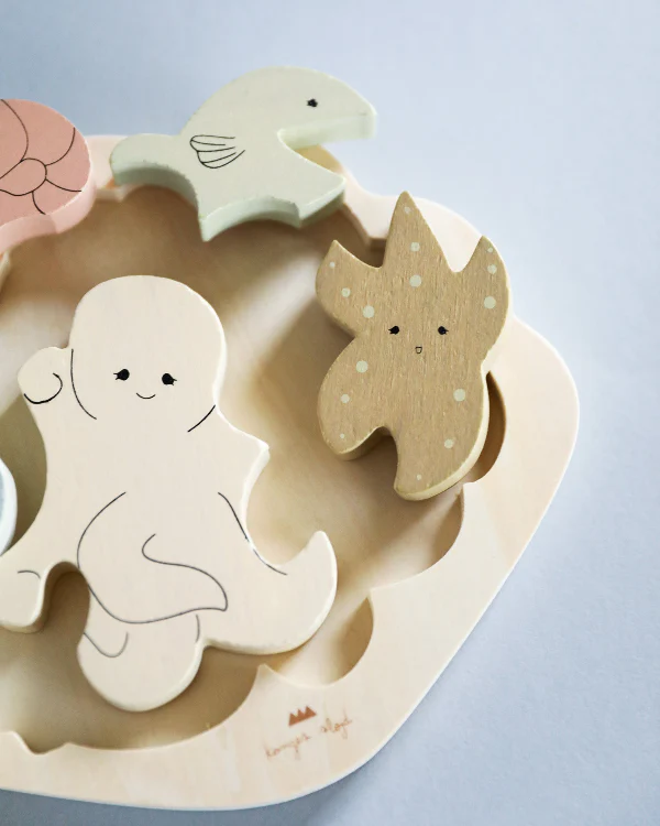 Konges Sloejd | Sea Animals Wooden Clam Puzzle - Image 5
