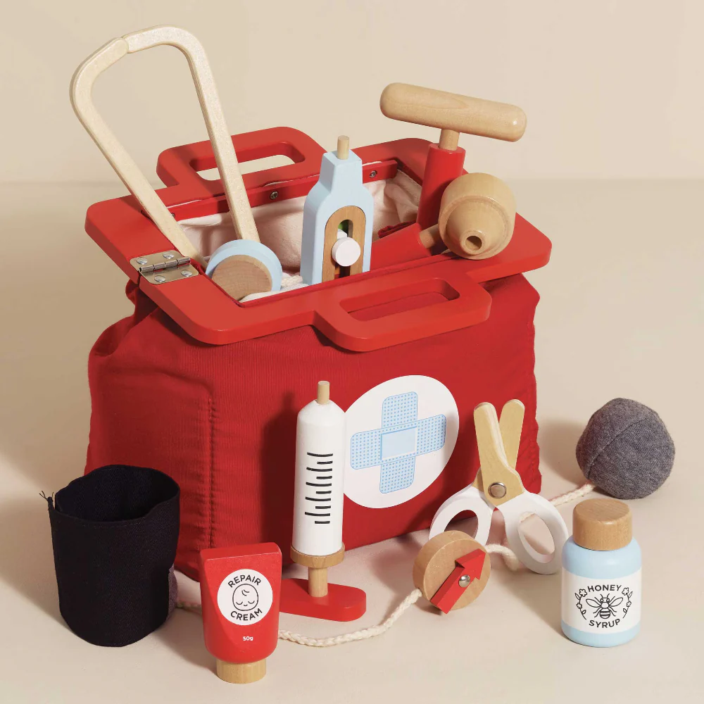 Le Toy Van | Vintage Doctor Wooden Kit - Image 3