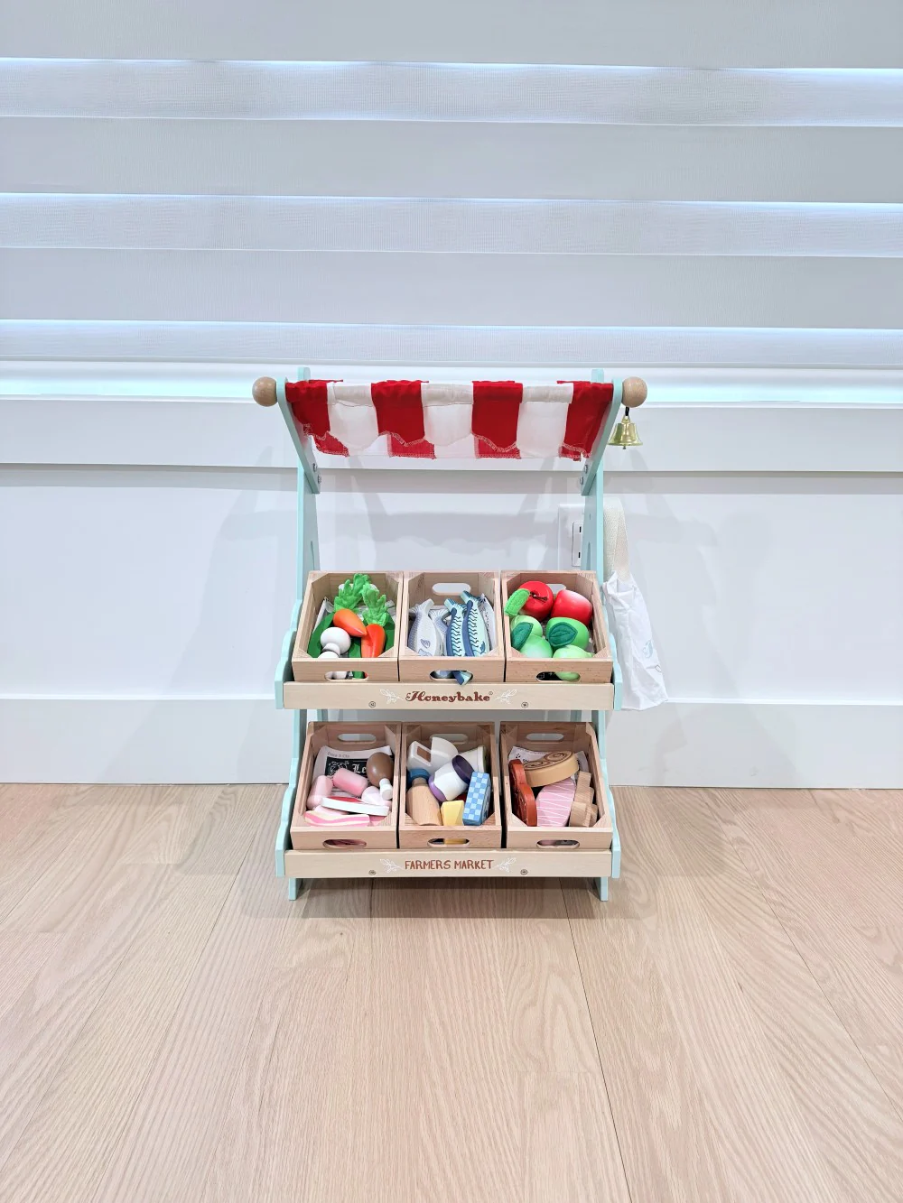 Le Toy Van | Wooden Market Stall - Image 4