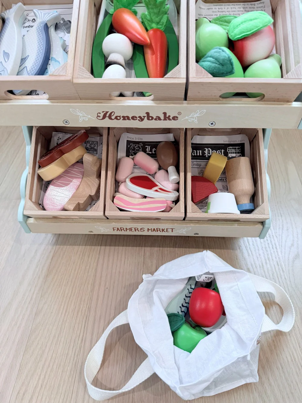 Le Toy Van | Wooden Market Stall - Image 6
