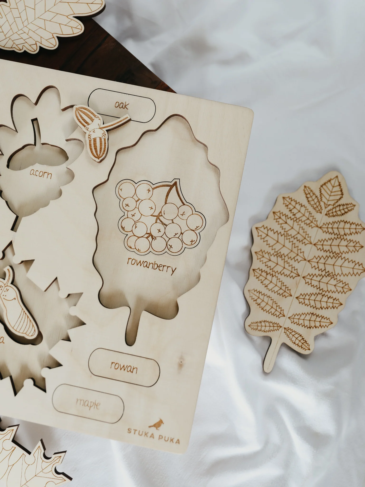 Leaf Wooden Puzzle (24 elements) - Image 3