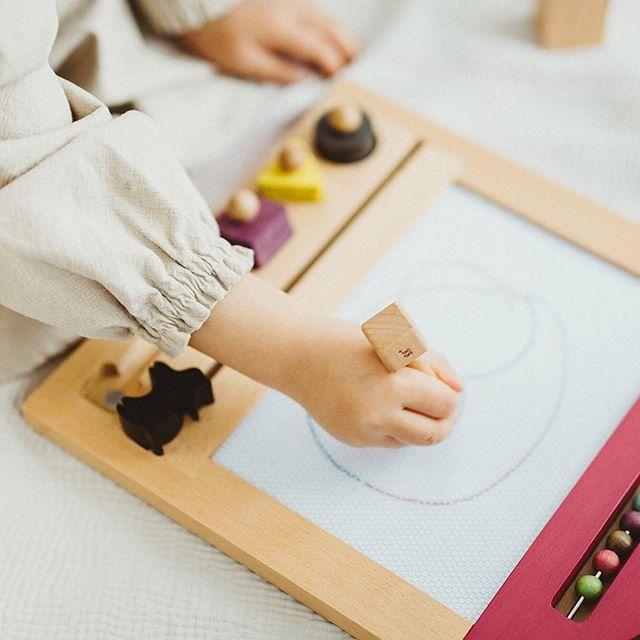 Magnetic Drawing Board - Image 6