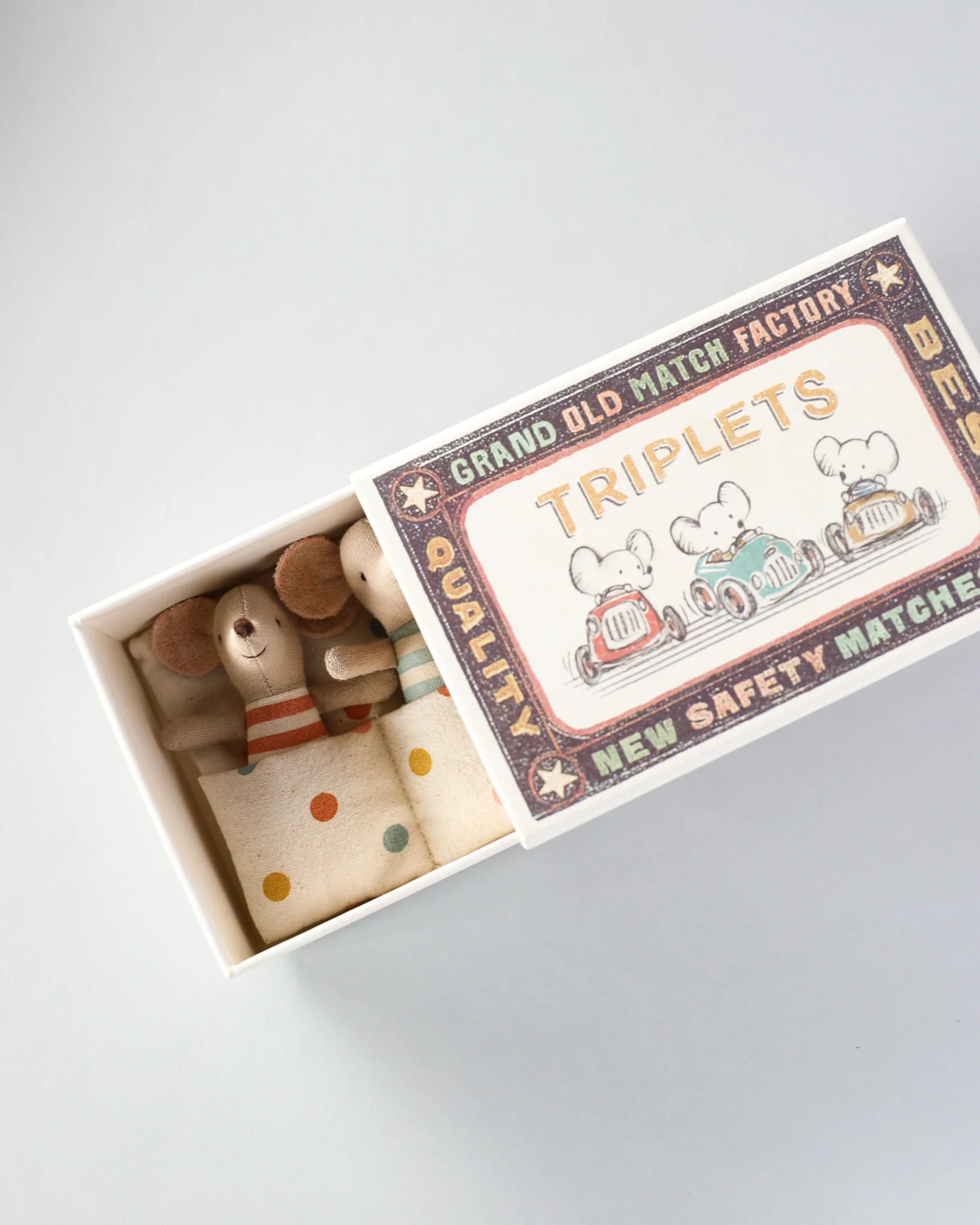 Maileg | Baby Mice Triplets in Box - Image 4