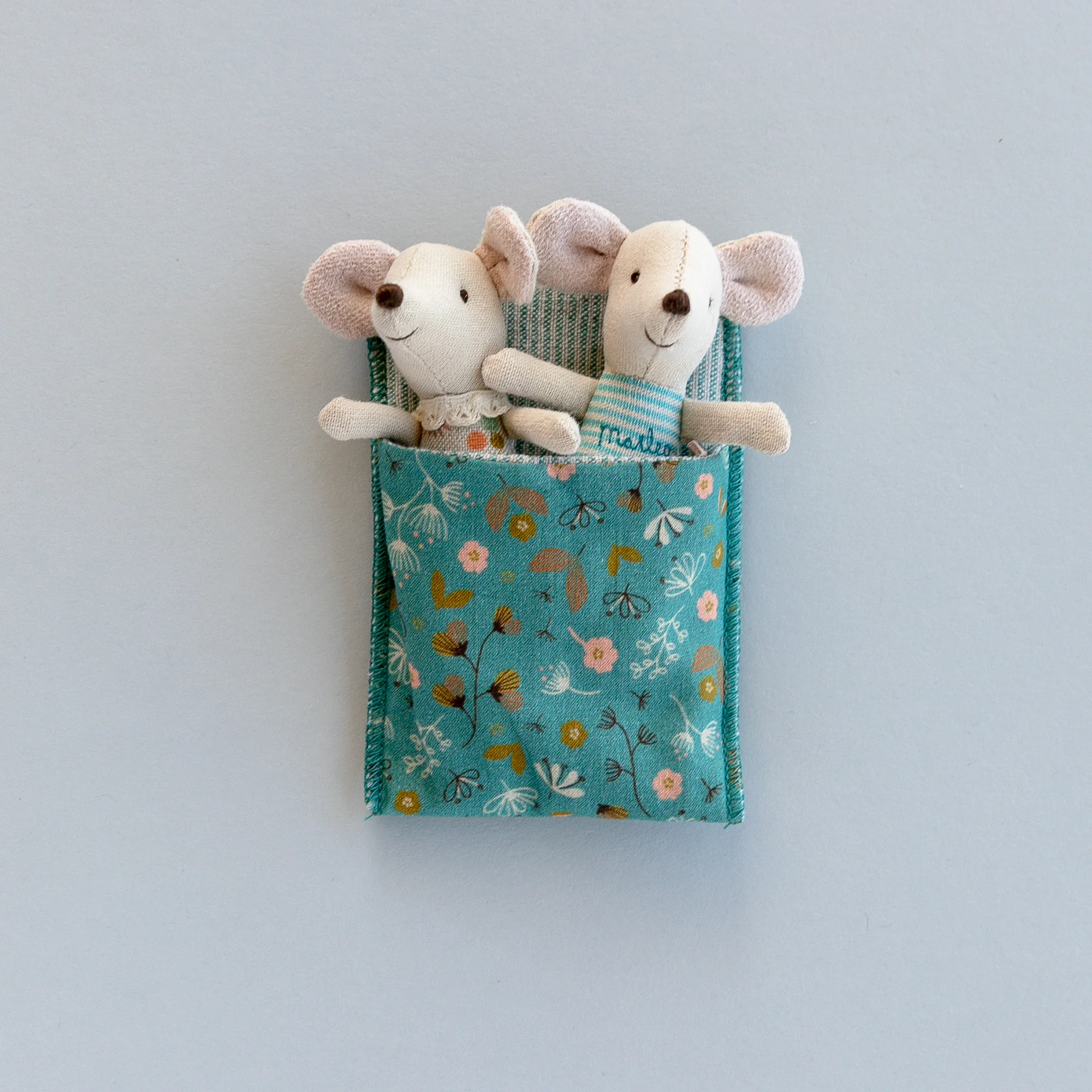 Maileg | Baby Mice Twins in Box (2020 version) - Image 5