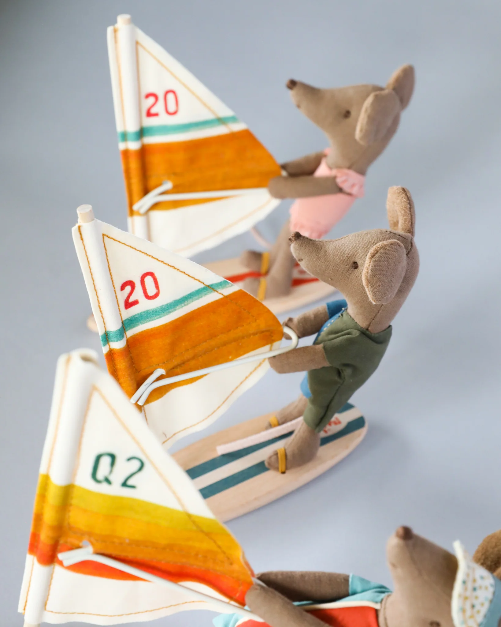 Maileg | Beach Mice, Surfer Little Brother - Image 8