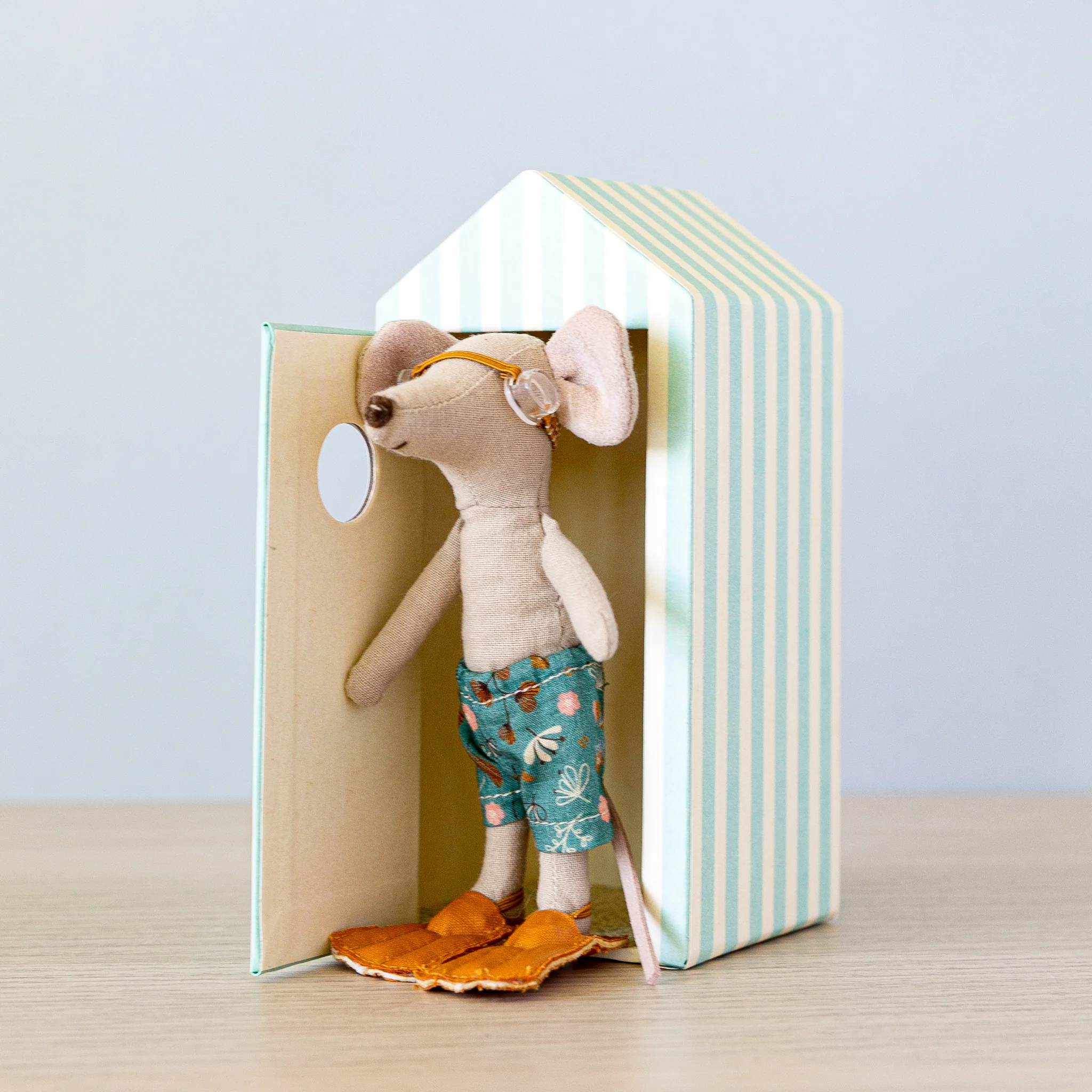Maileg | Beach Mouse, Big Brother - Image 2