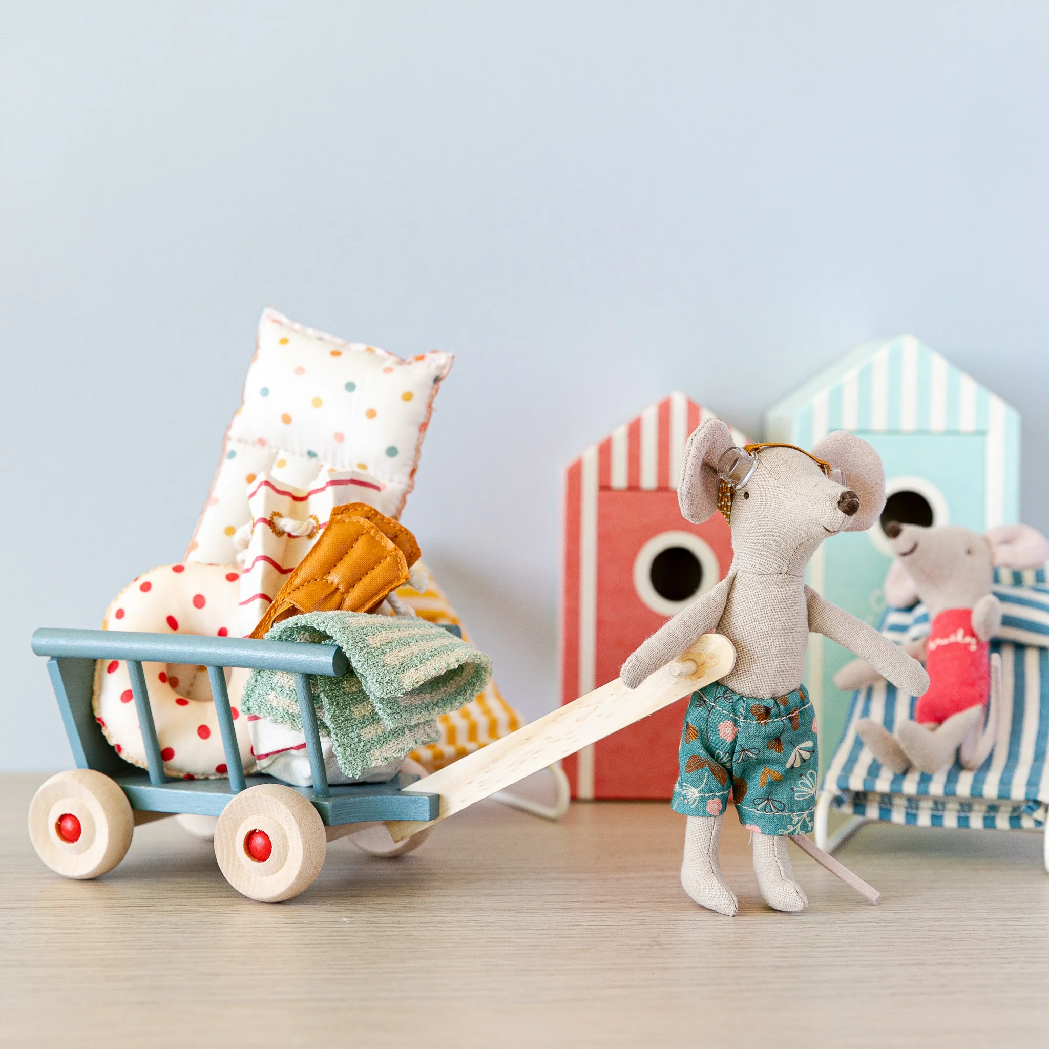 Maileg | Beach Mouse, Big Brother - Image 4