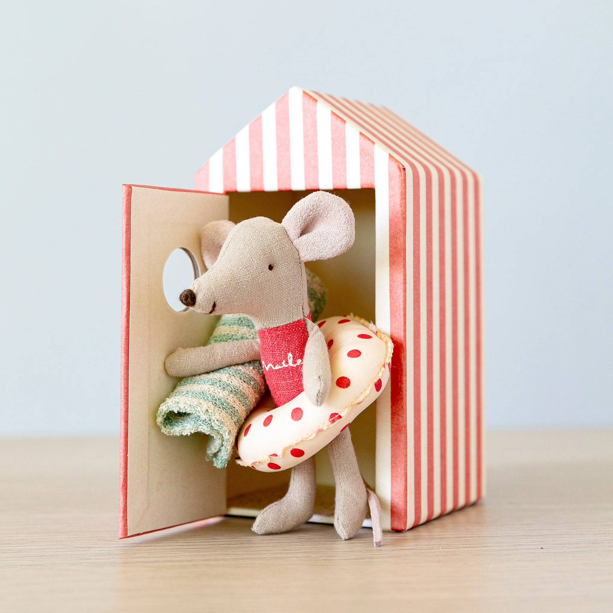 Maileg | Beach Mouse, Little Sister - Image 2