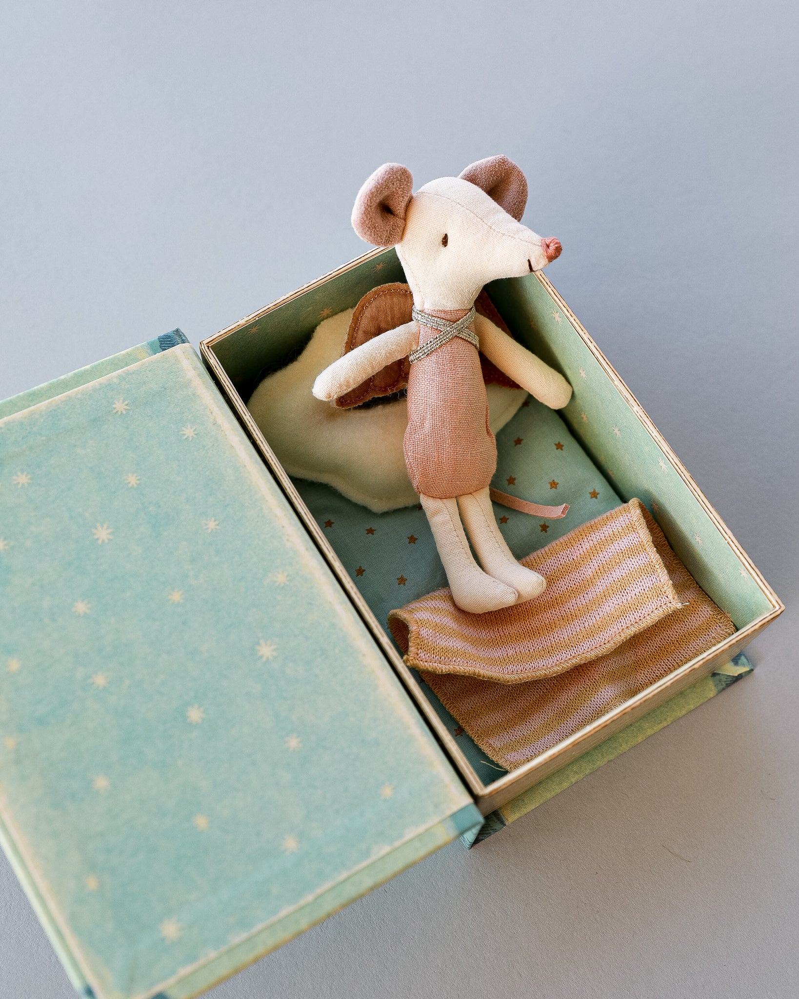 Maileg | Big Sister Mouse in Book, Angel Stories - Image 2
