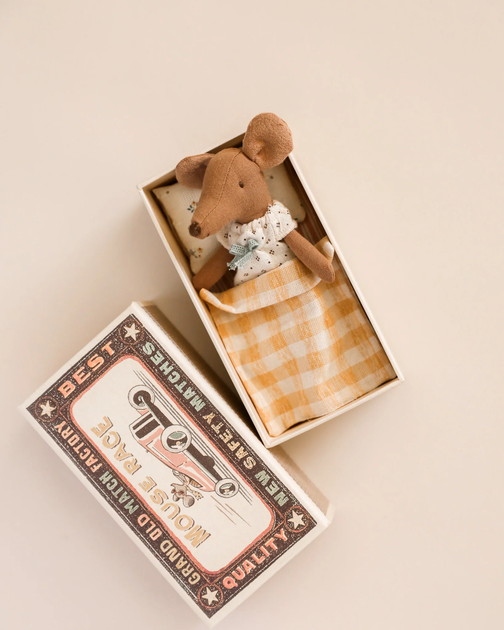 Maileg | Big Sister Mouse in Matchbox - Image 3