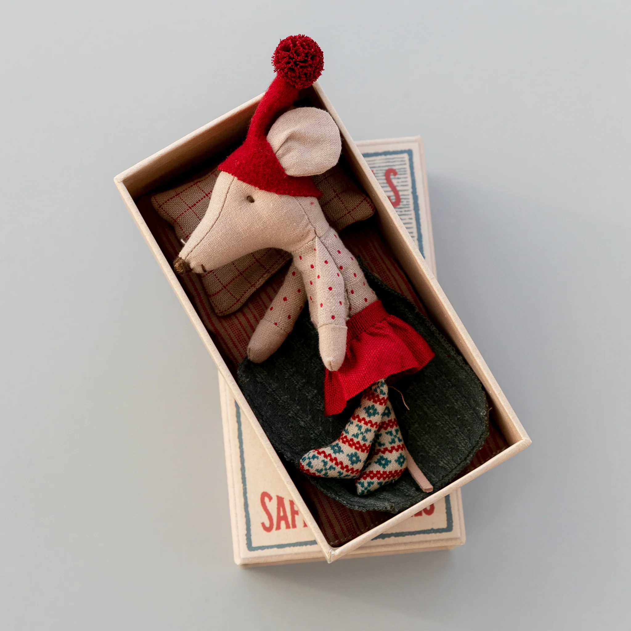 Maileg | Christmas Mouse in Matchbox - Image 3