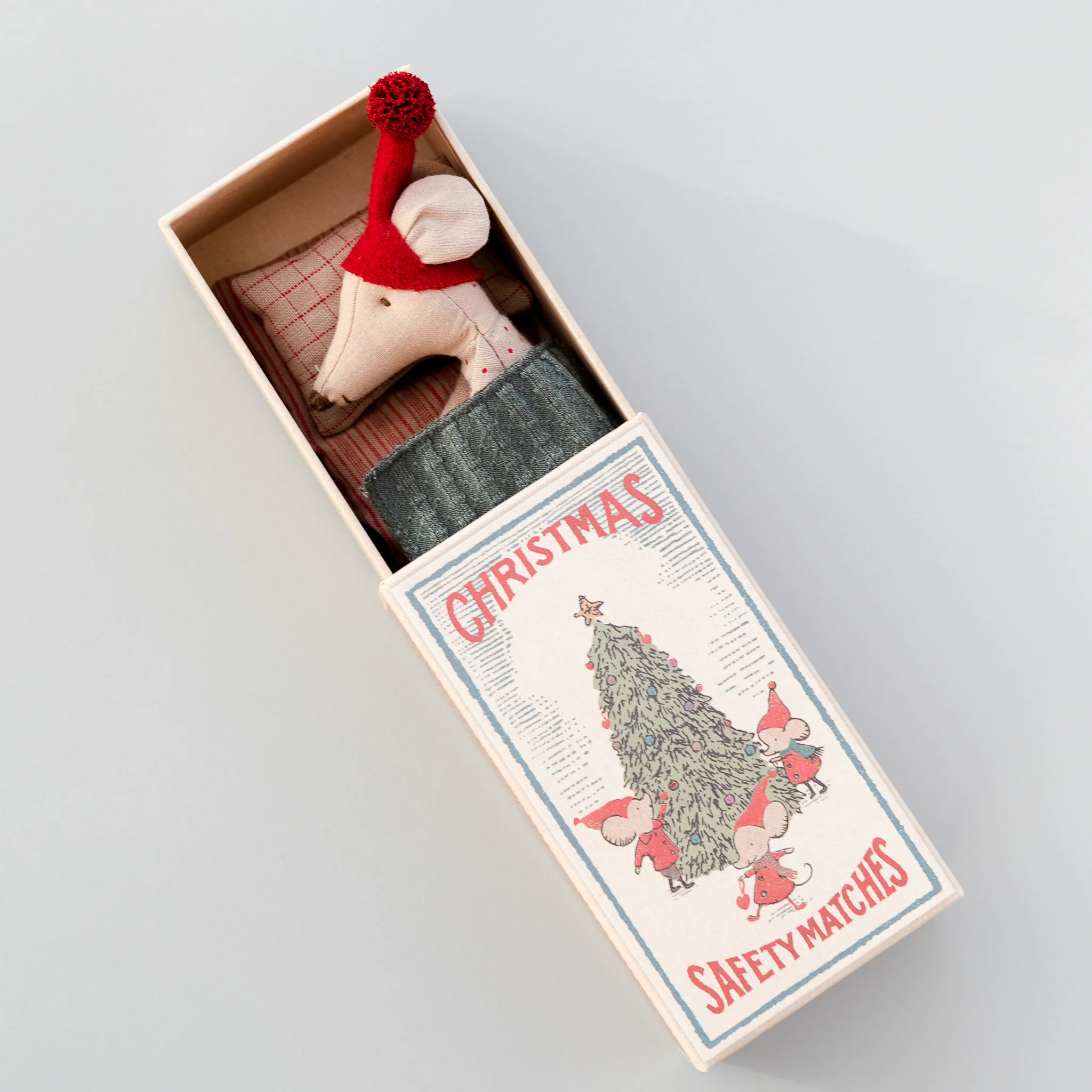 Maileg | Christmas Mouse in Matchbox - Image 5