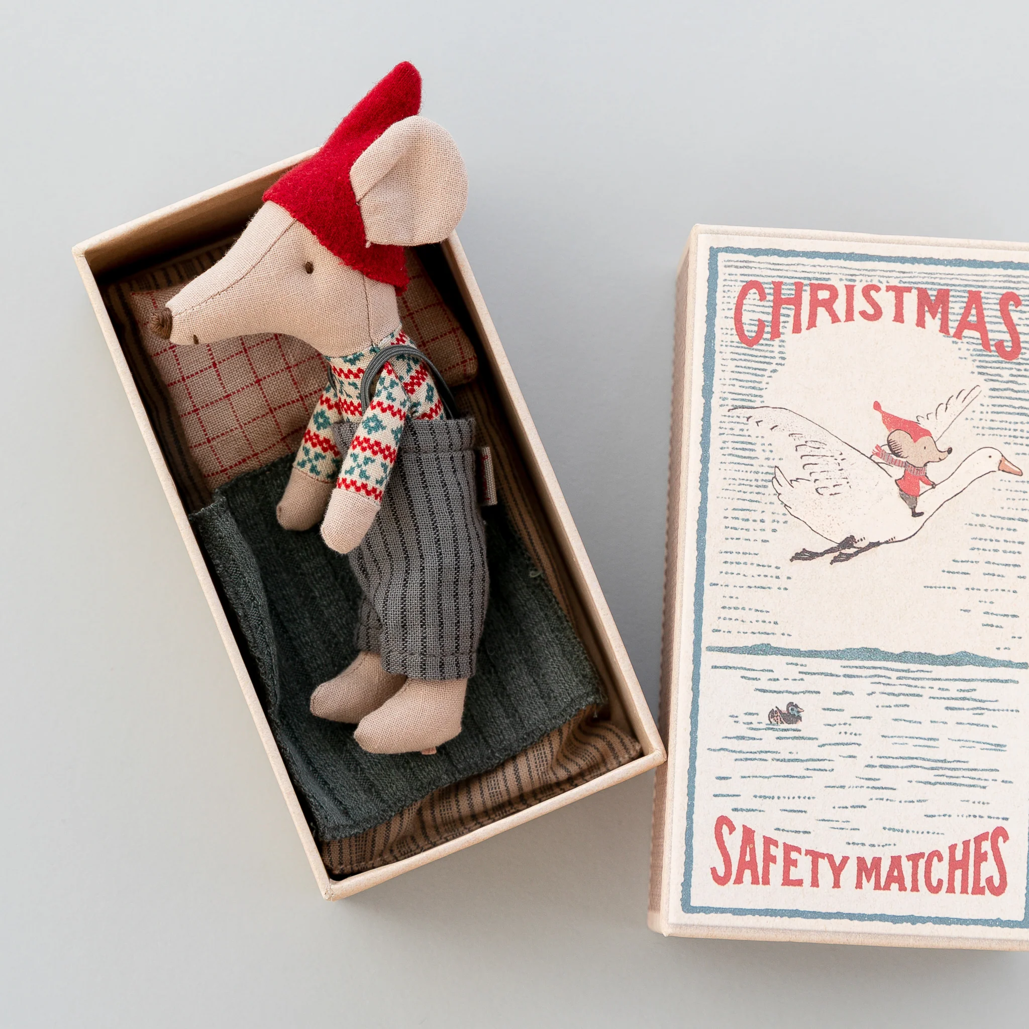 Maileg | Christmas Mouse in Matchbox - Image 7
