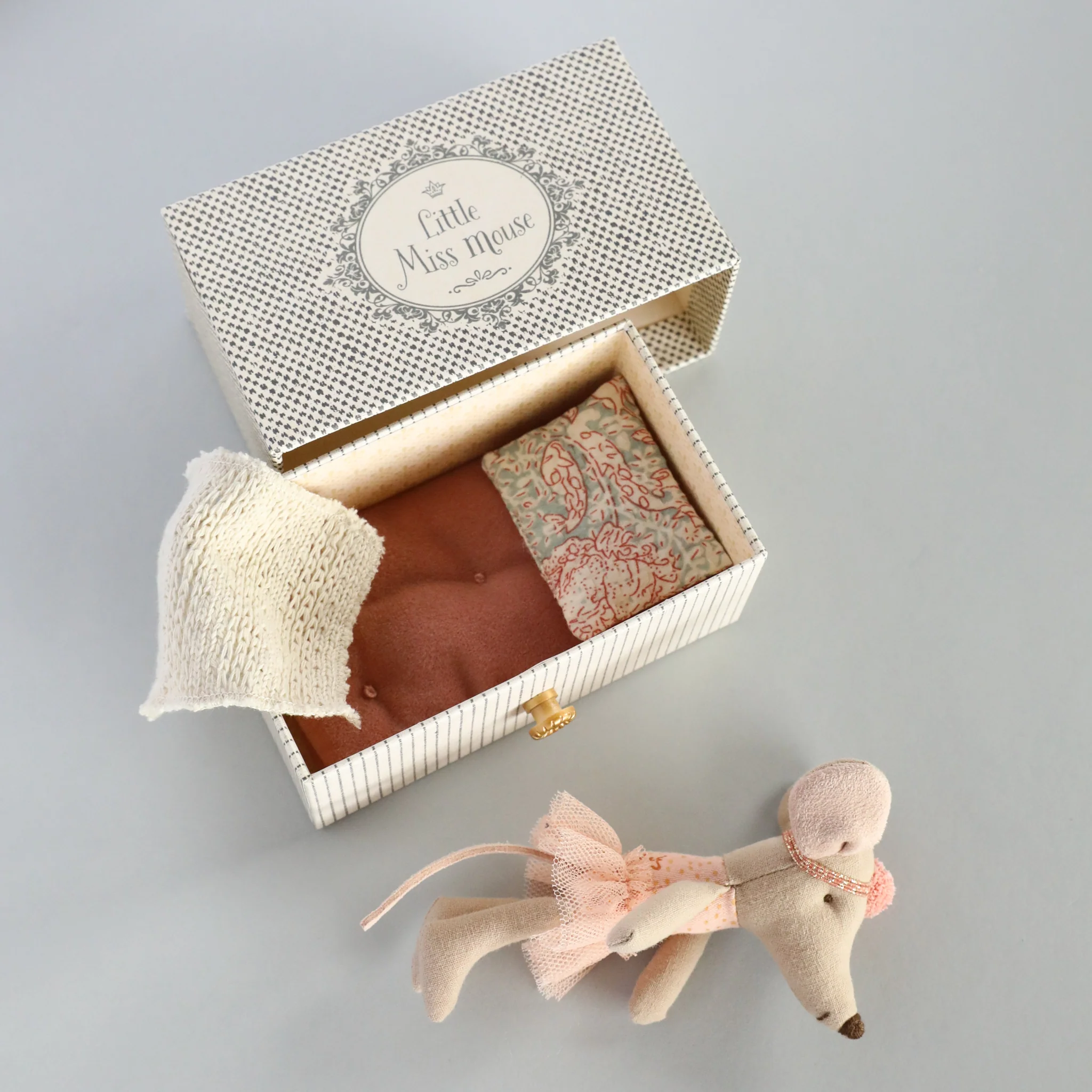 Maileg | Dance Mouse in Daybed - Little Sister - Image 2