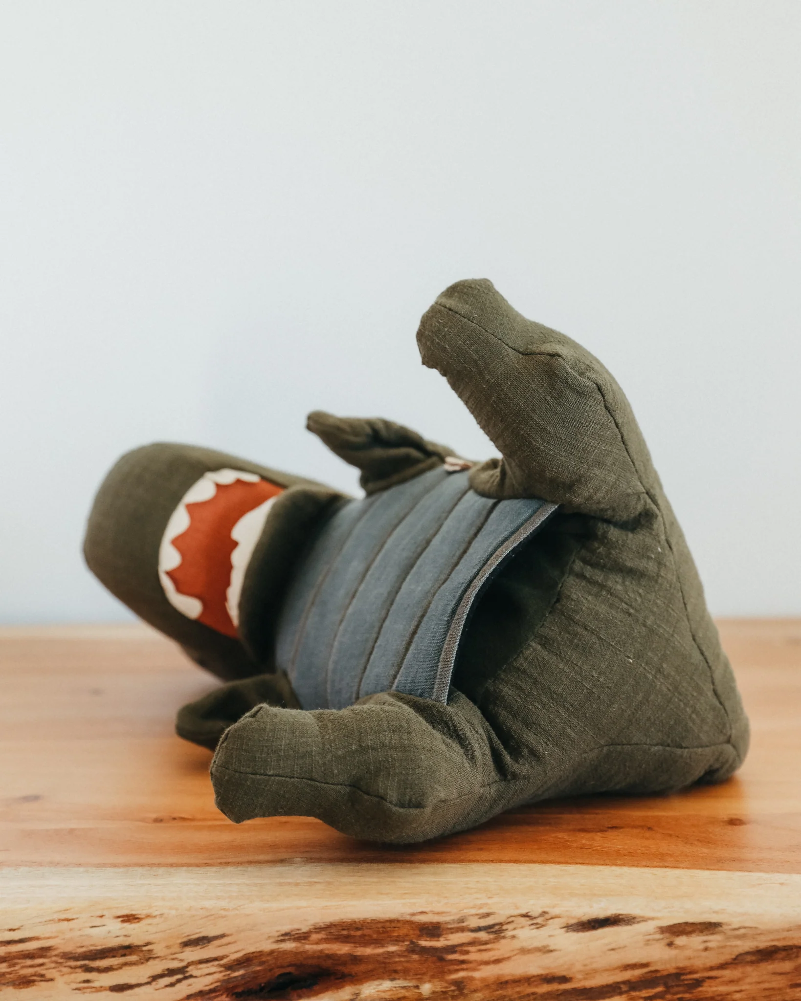 Maileg | Dinosaur Handpuppet - Image 5