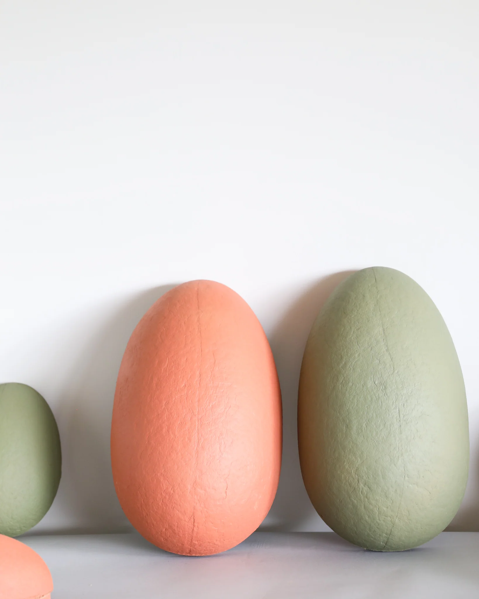 Maileg | Gantosaurus in Egg, Medium - Dark Ocher - Image 12