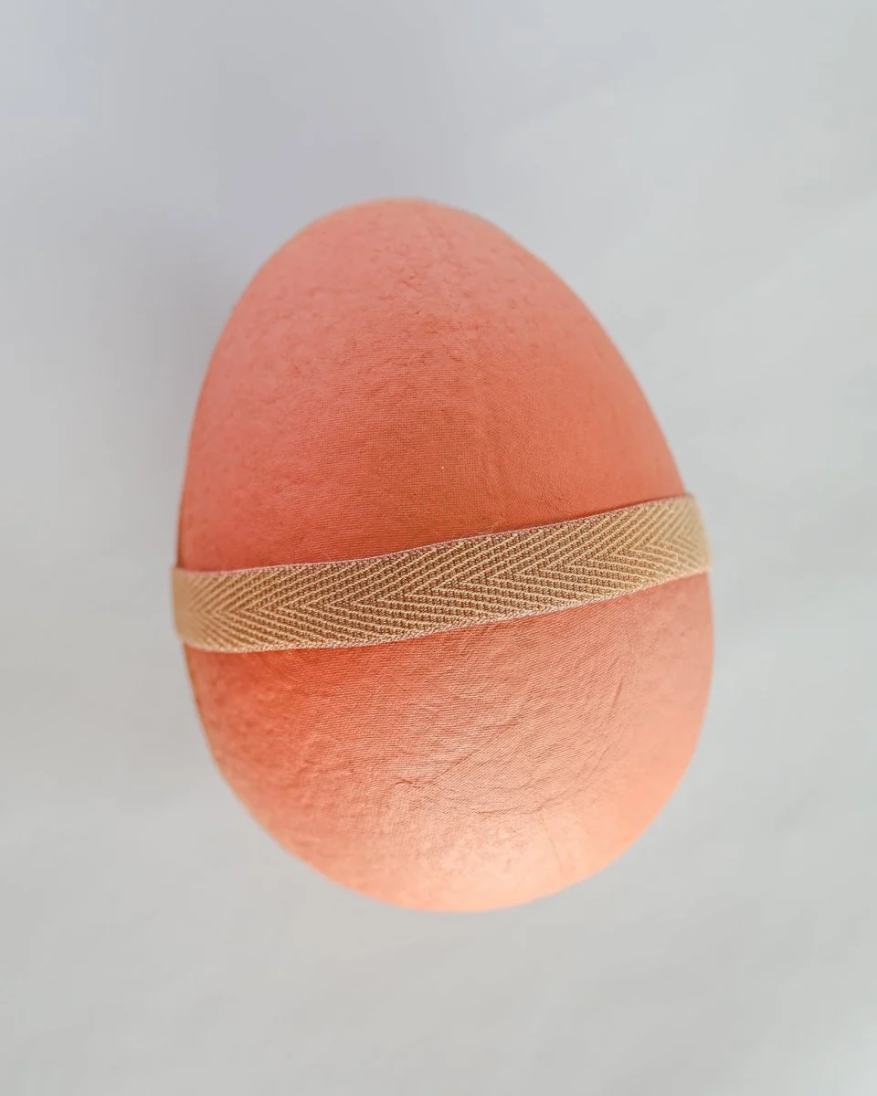 Maileg | Gantosaurus in Egg, Small - Old Rose - Image 3