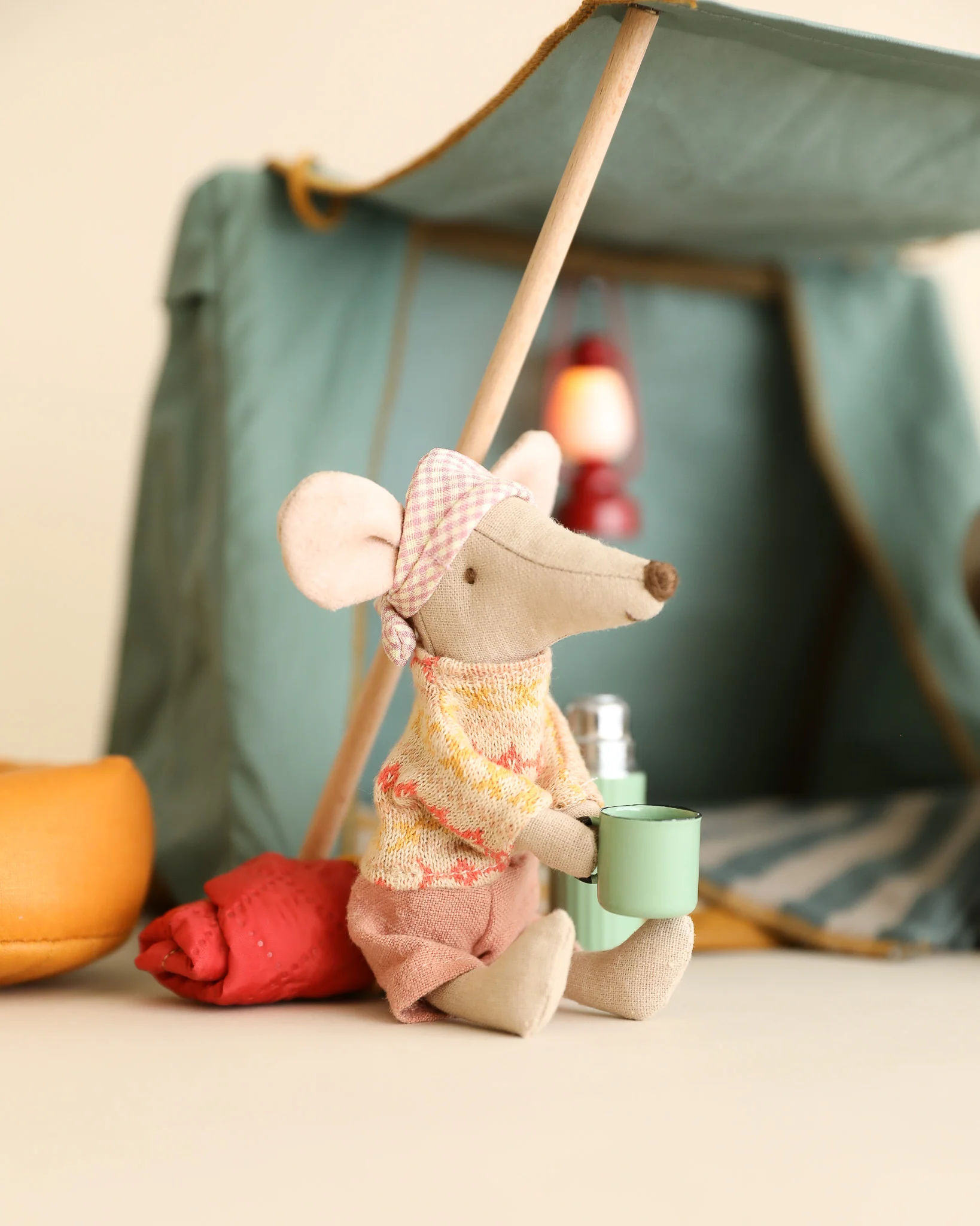 Maileg | Hiker Mouse, Big Sister - Image 4