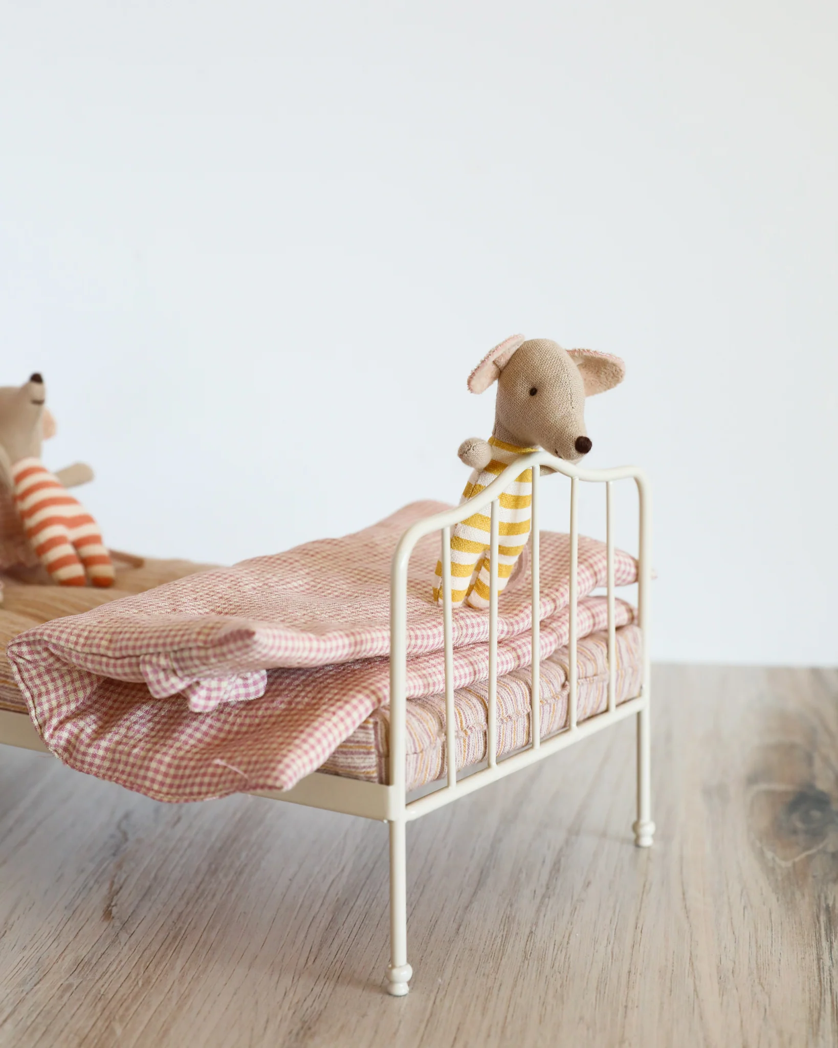 Maileg | Miniature Bed, Mini - Purple - Image 4