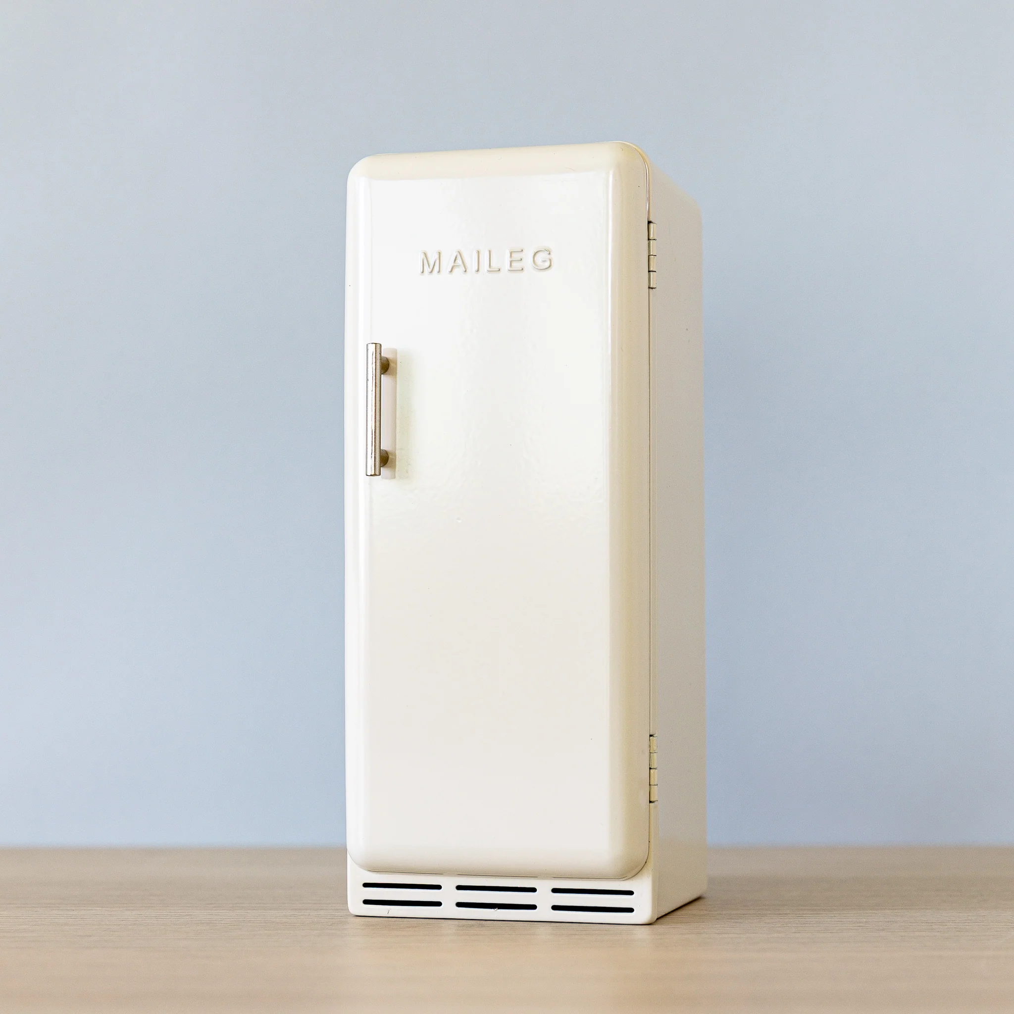 Maileg | Miniature Fridge - Image 2